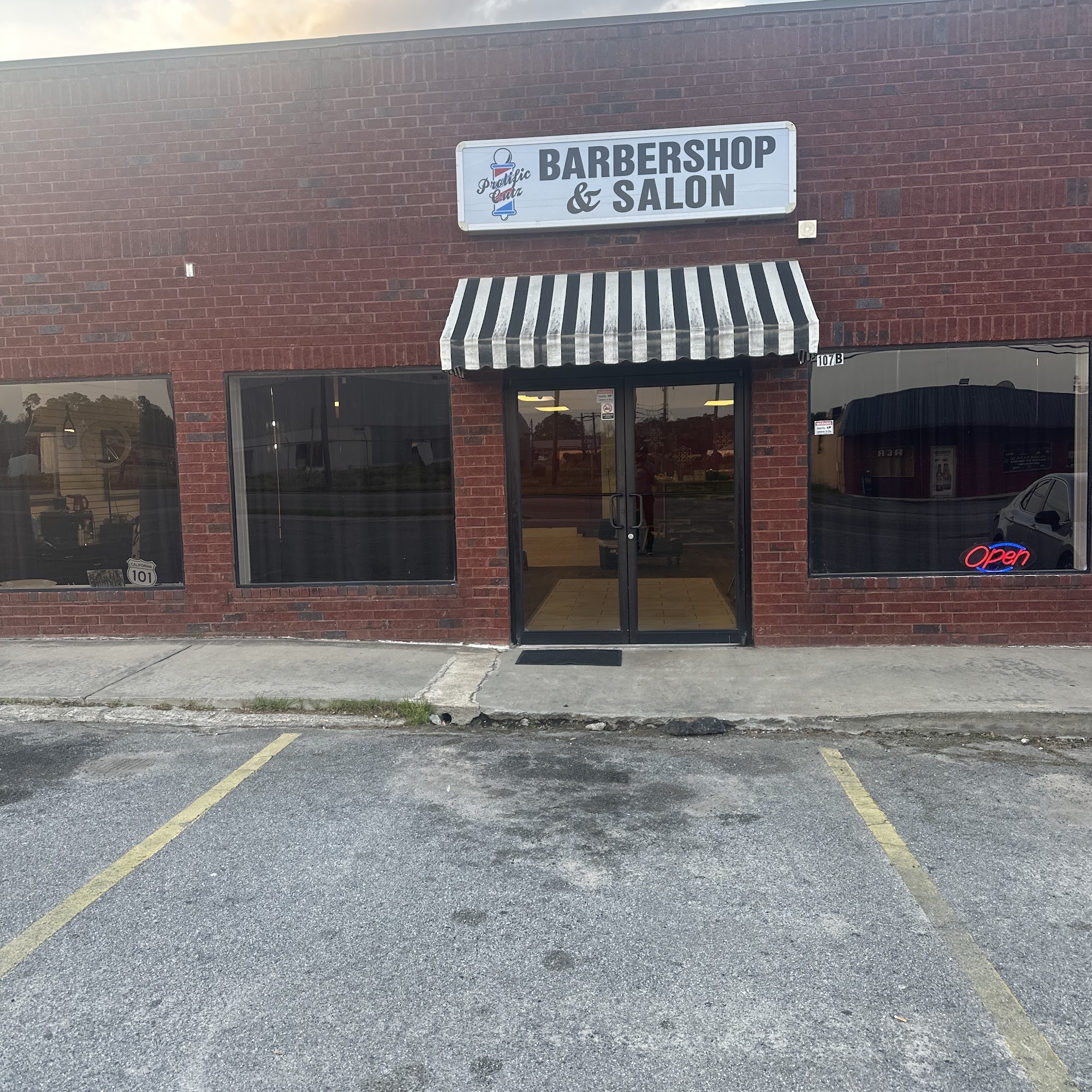 Prolific Cutz Barbershop & Salon 107 E Parrish St, Statesboro Georgia 30458