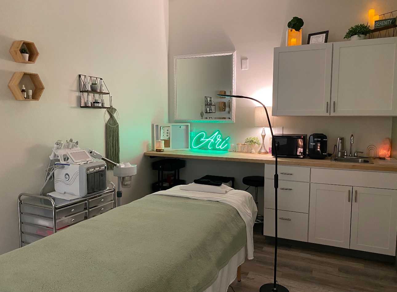 The After Glow Skin Bar 550 Eagles Landing Pkwy Ste 205, Stockbridge Georgia 30281