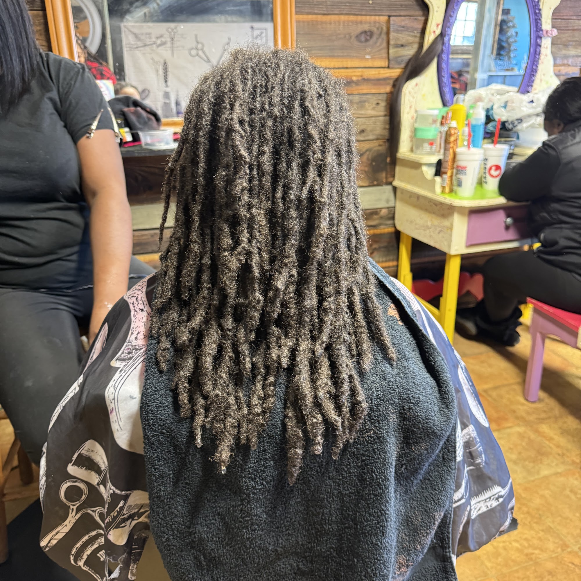 Haus of Hair Salon 409 Main St, Thomson Georgia 30824