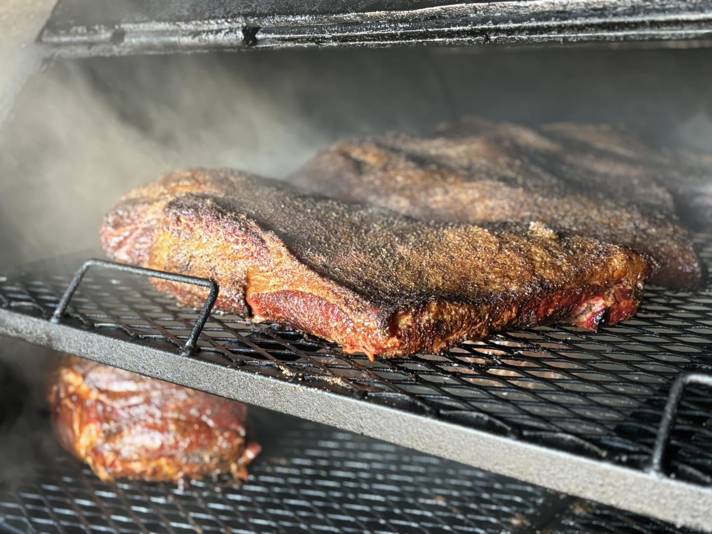 Ford's BBQ Tucker