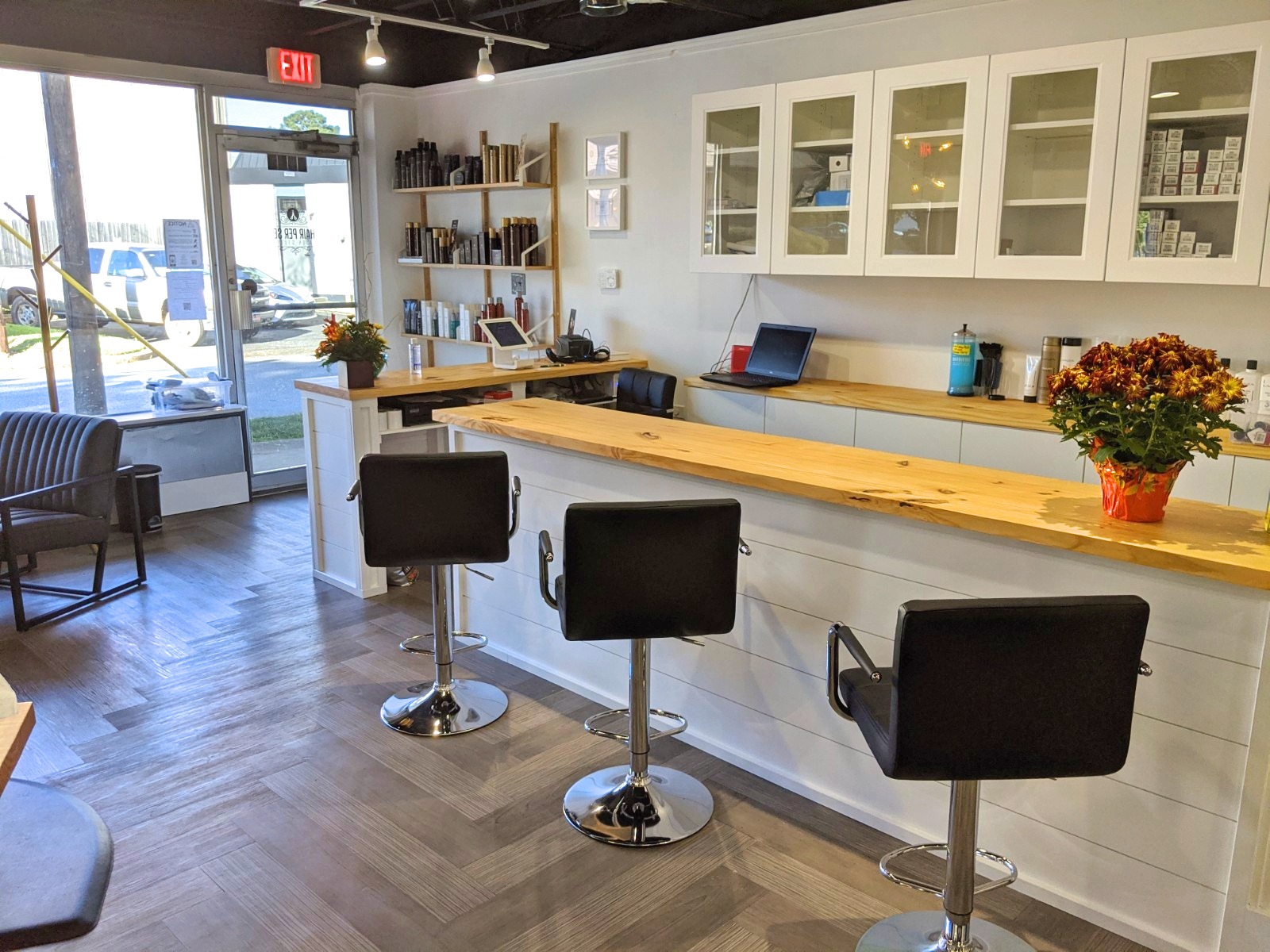 Hair Per Se Salon Studio 4243 Lynburn Dr, Tucker Georgia 30084