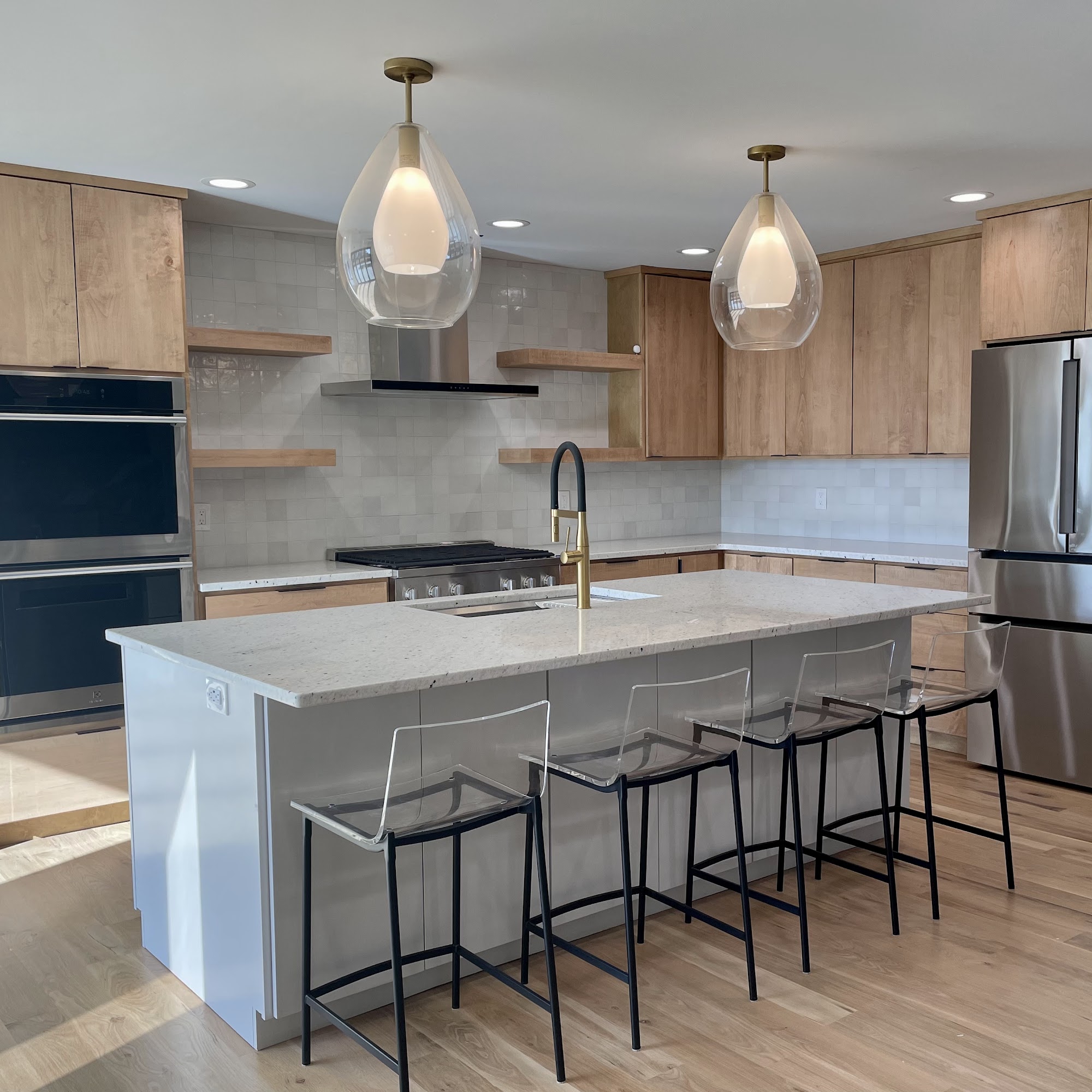 Line Creek Cabinetry 180 Shamrock Industrial Blvd Suite 107, Tyrone Georgia 30290