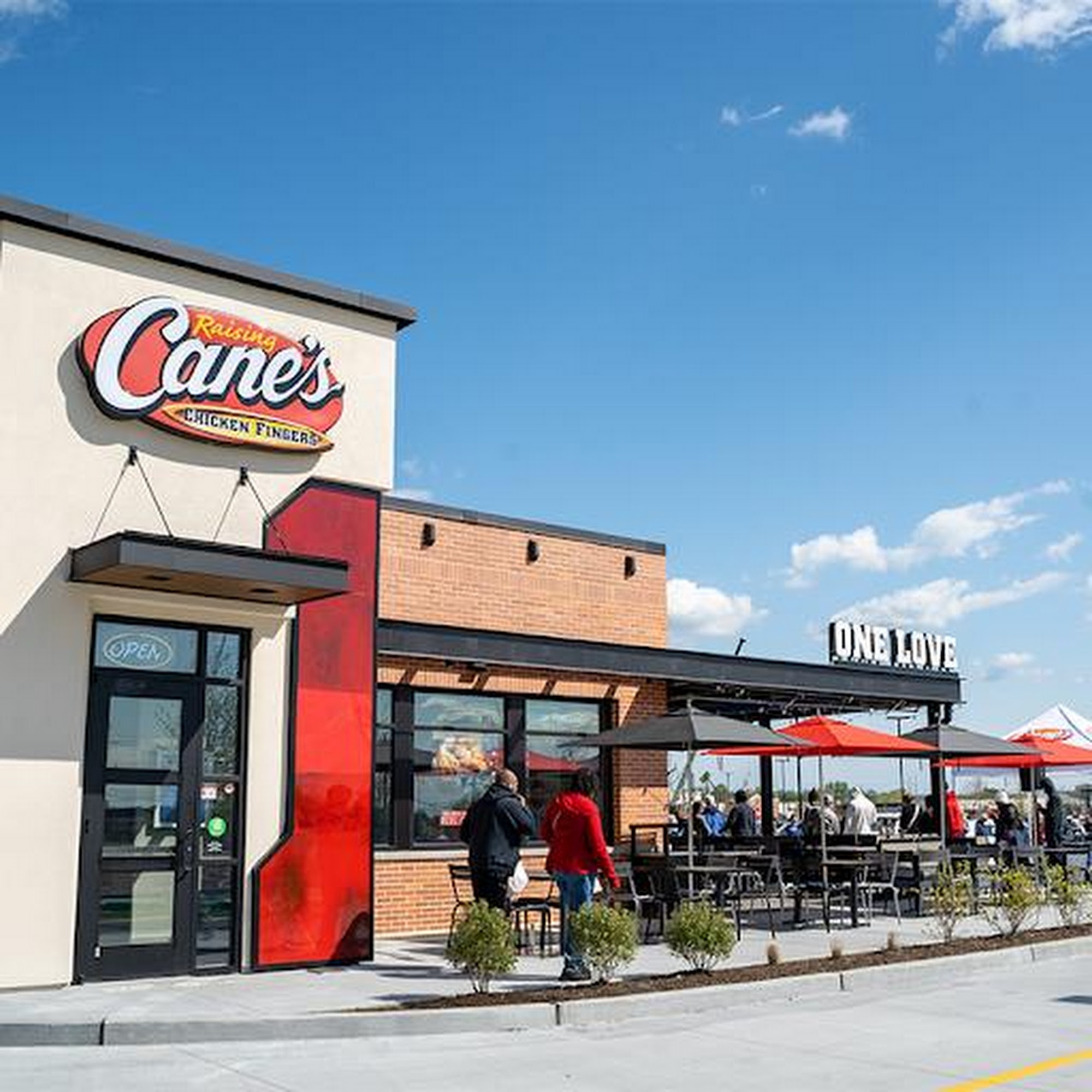 Raising Cane's Chicken Fingers 1198 N Saint Augustine Rd, Valdosta, GA 31601