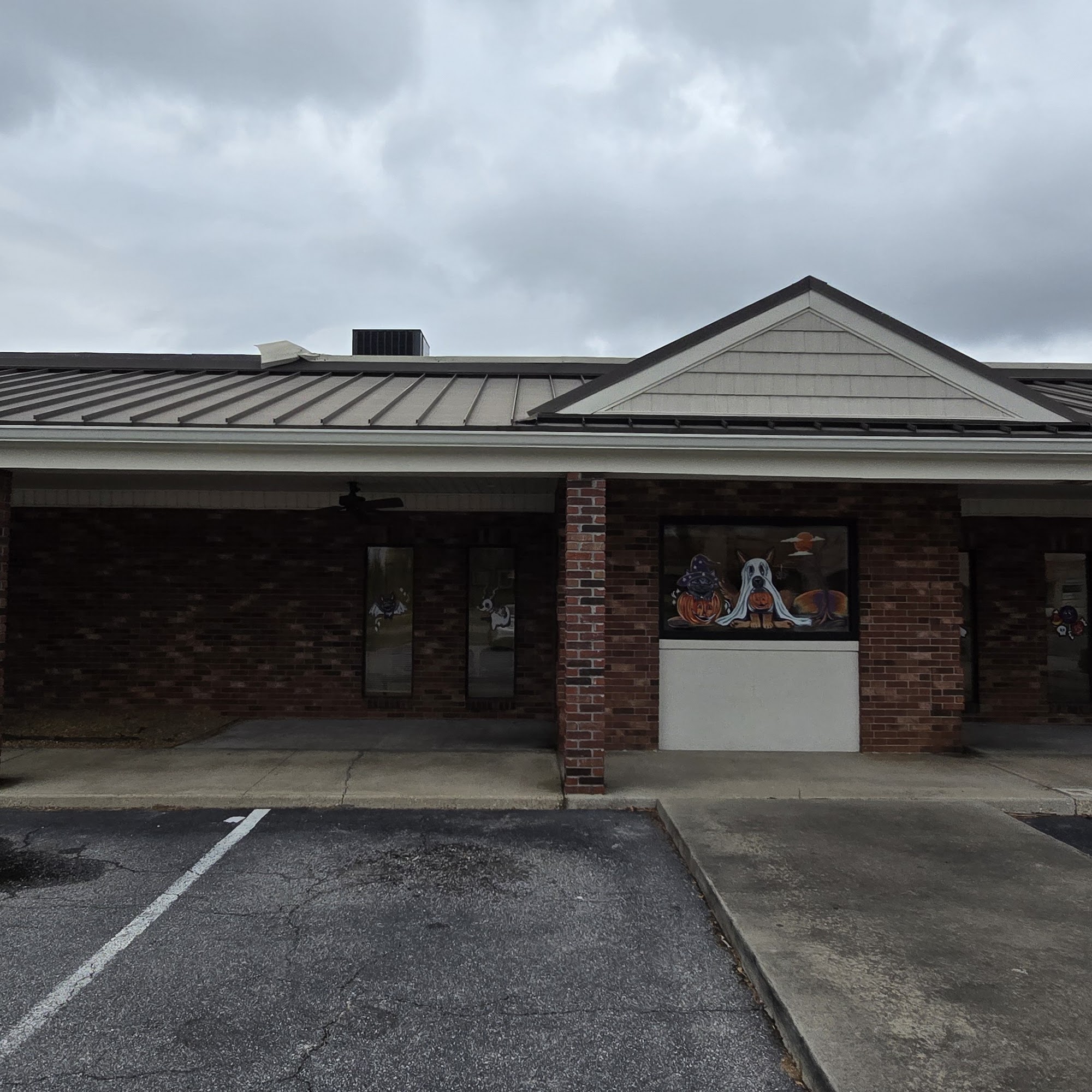 Satilla Animal Hospital: Wheeler Hank DVM Waycross