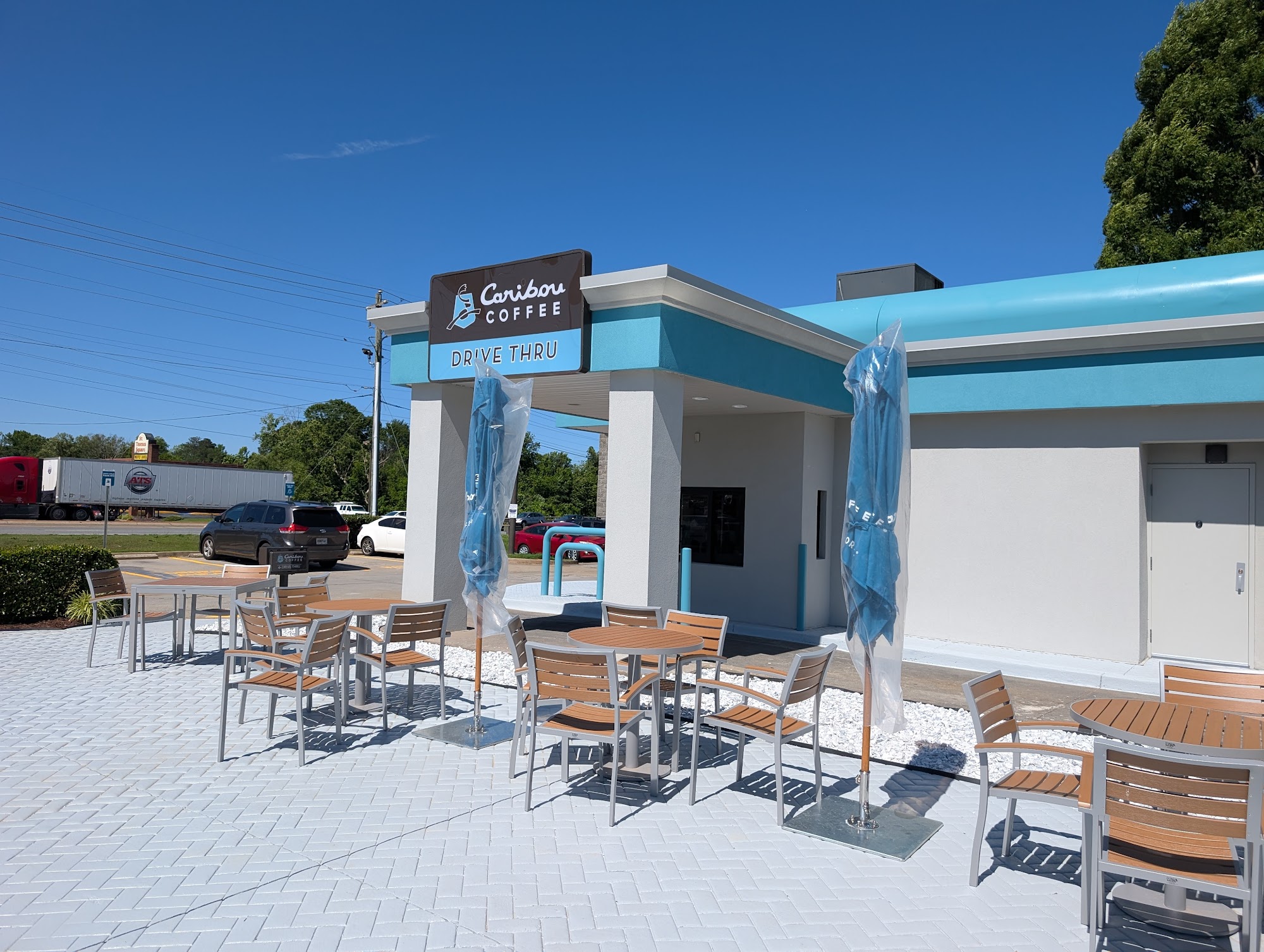 Caribou Coffee 9500 GA-92, Woodstock