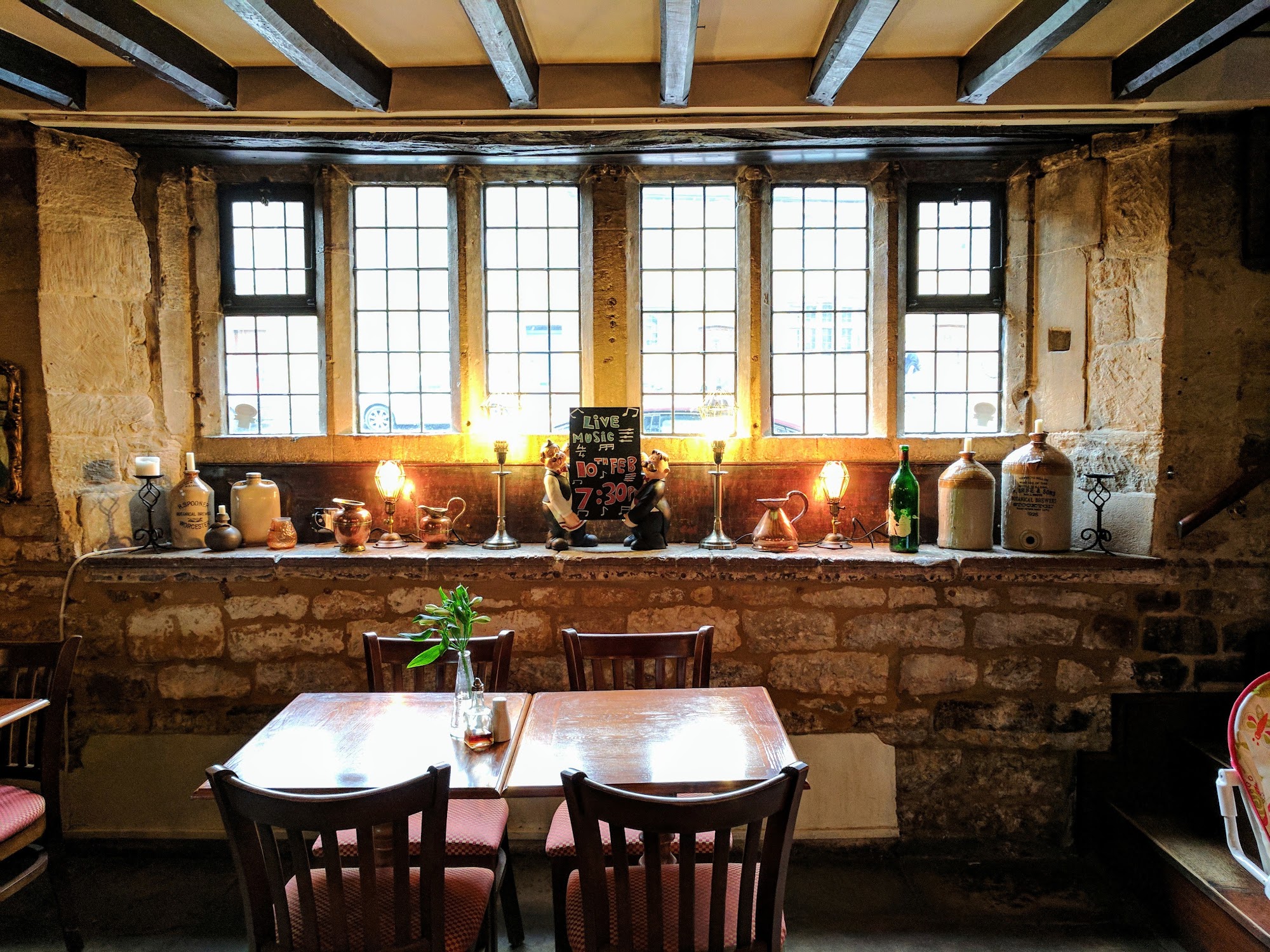 The Red Lion Tavern Lower High St, Chipping Campden