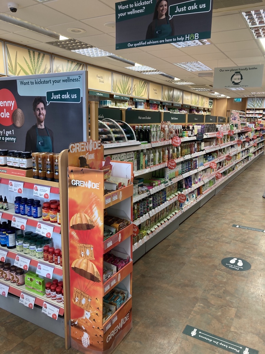 Holland & Barrett - Cirencester