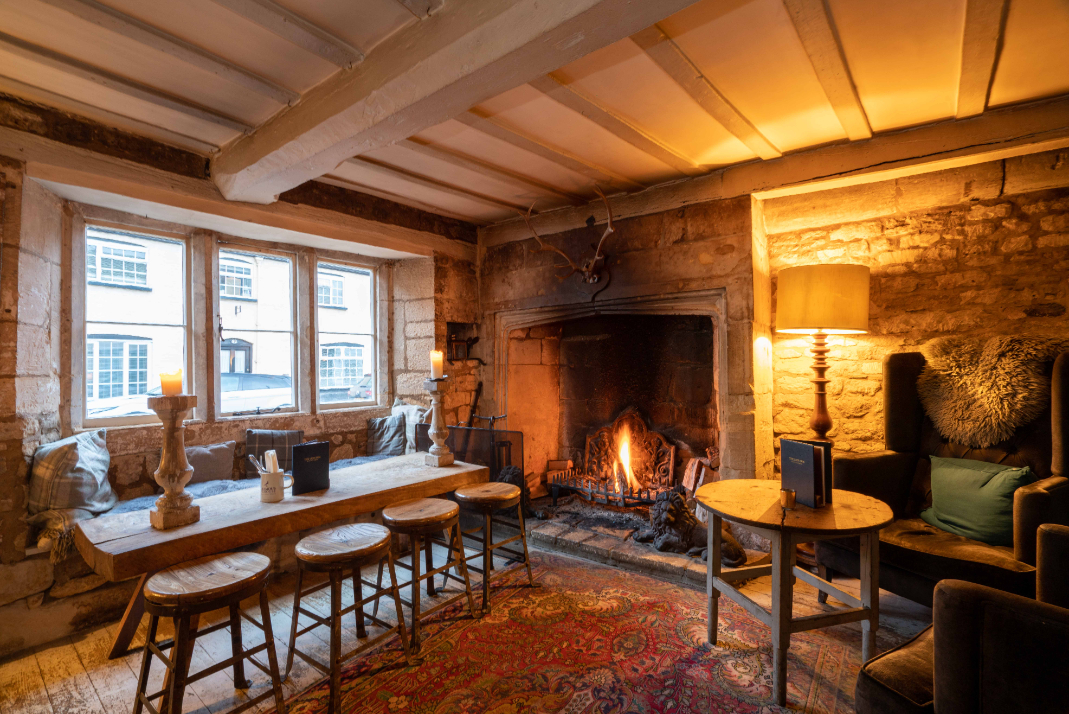 The Lion Inn 37 North St, Winchcombe, Cheltenham