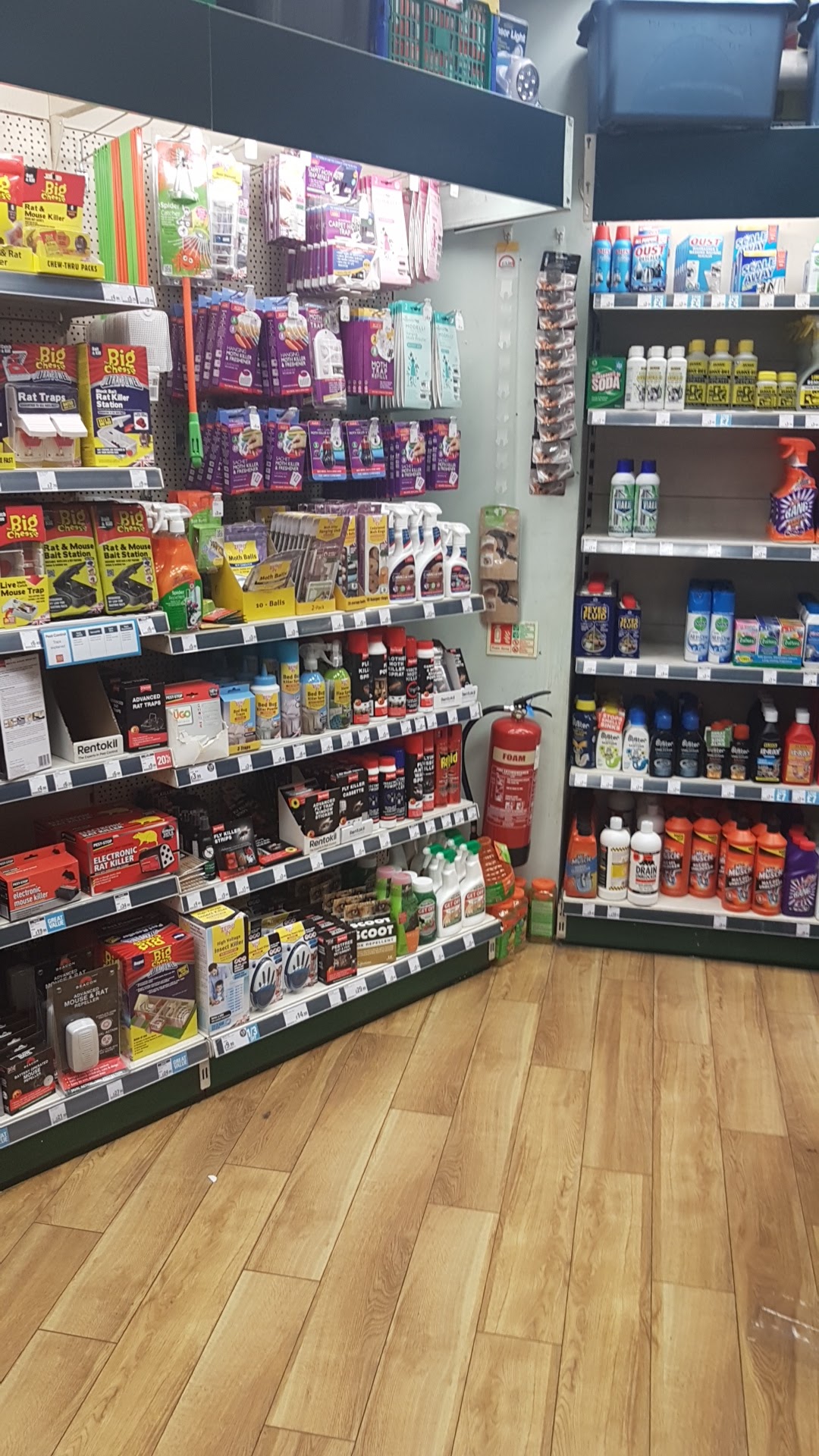 Robert Dyas High Holborn