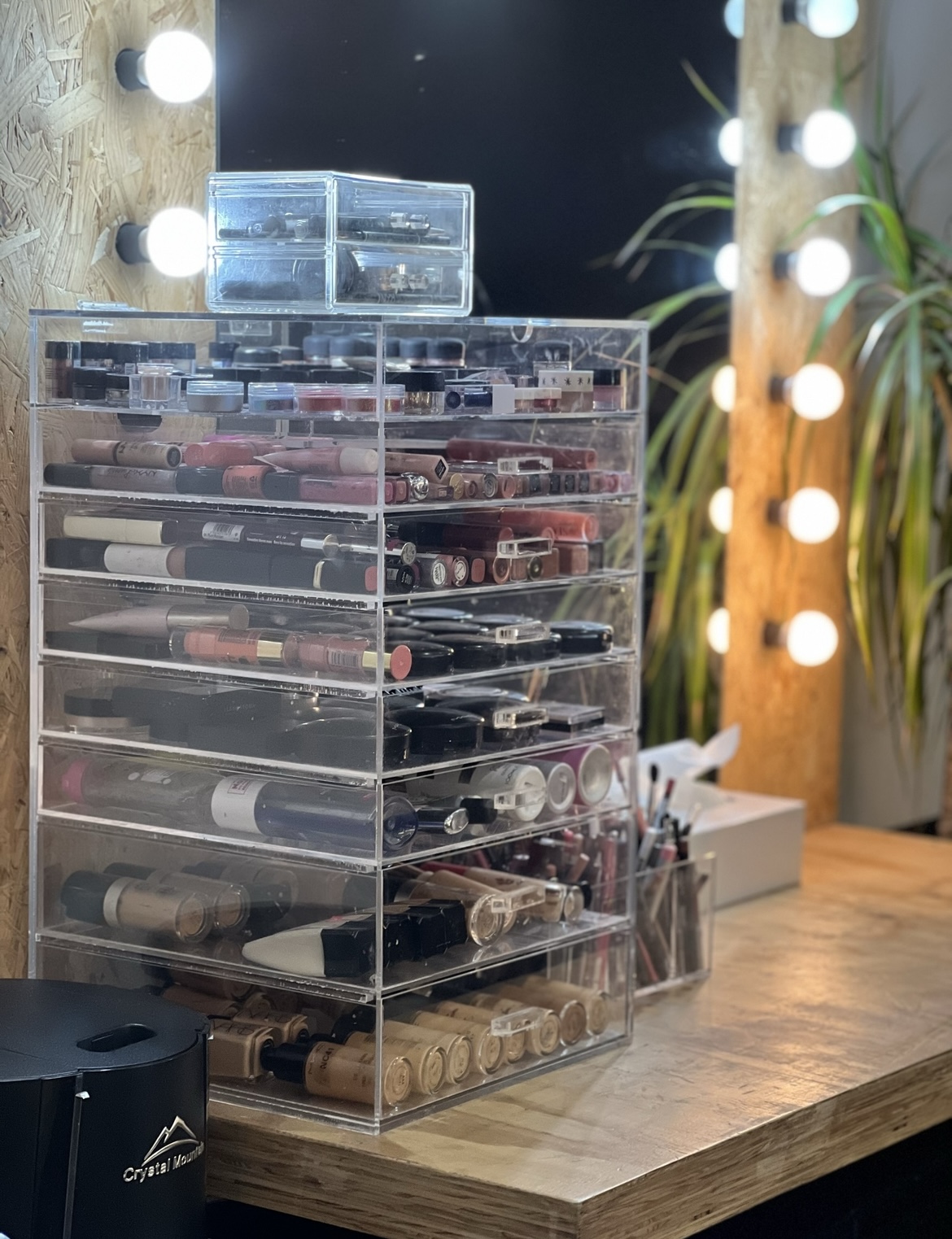 Dolled Up Salon