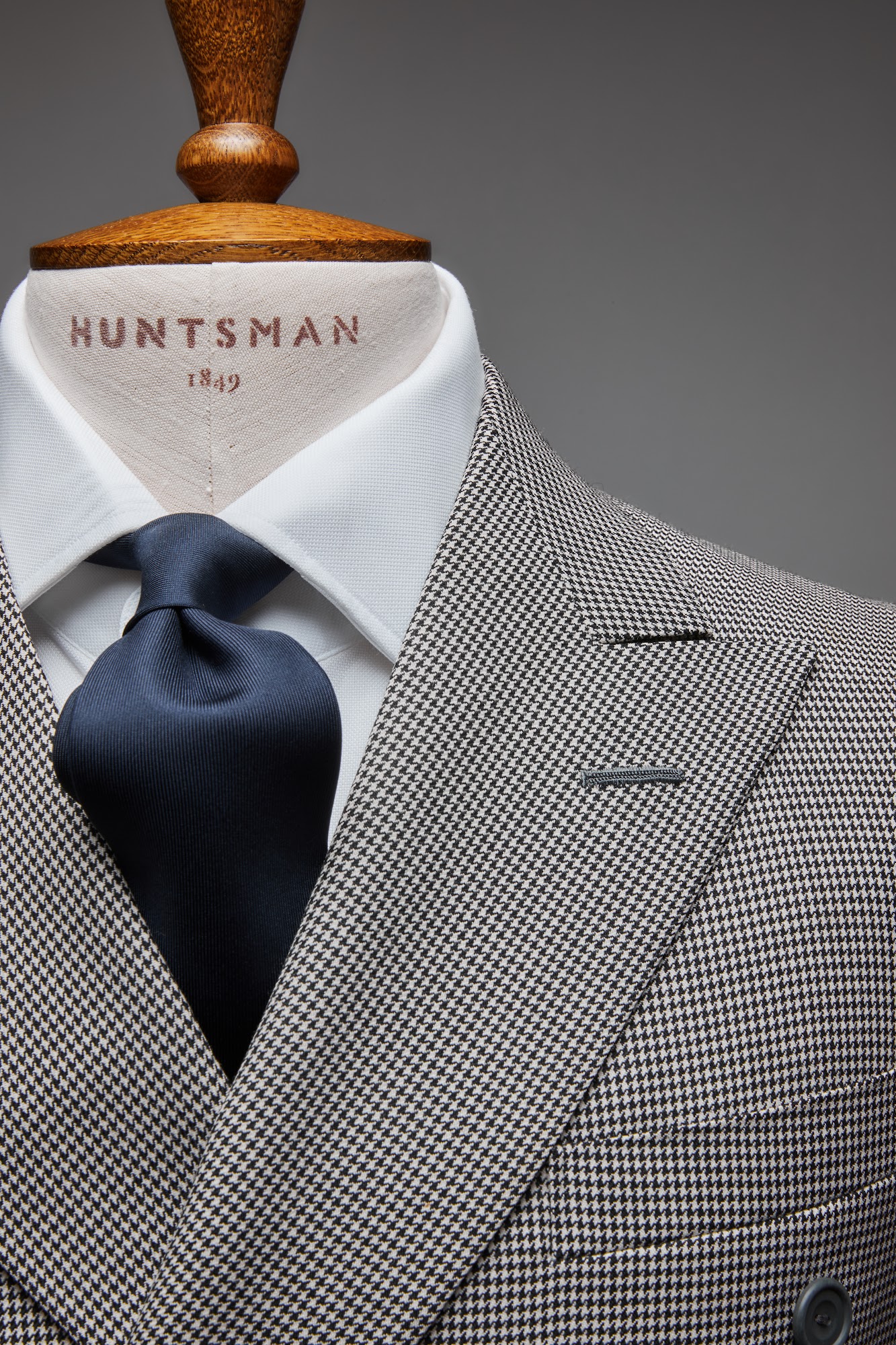 Huntsman & Sons 11 Savile Row, London
