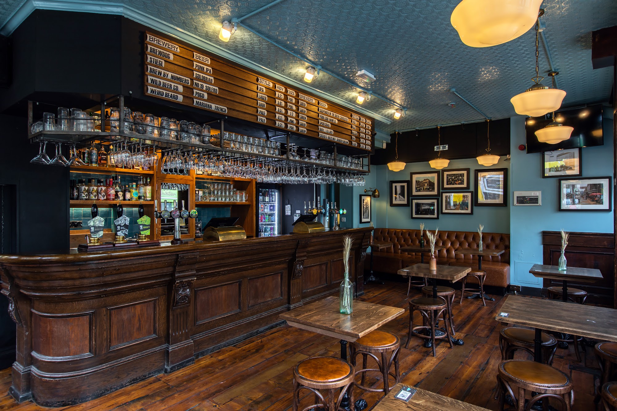 The Queen Charlotte 43 Goodge St, London