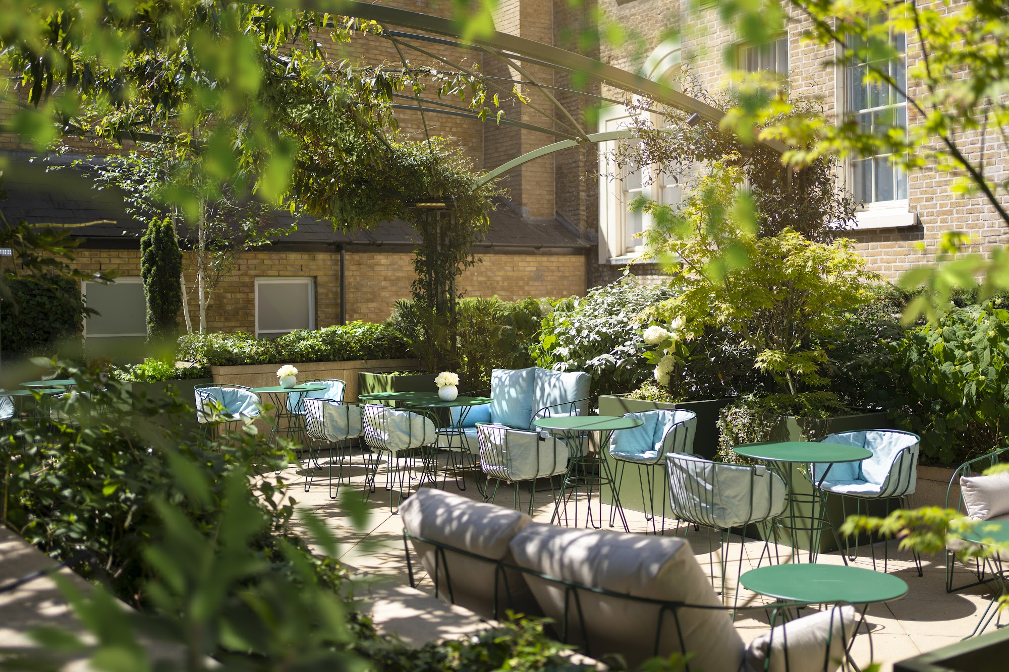 COMO Metropolitan London 19 Old Park Ln, London