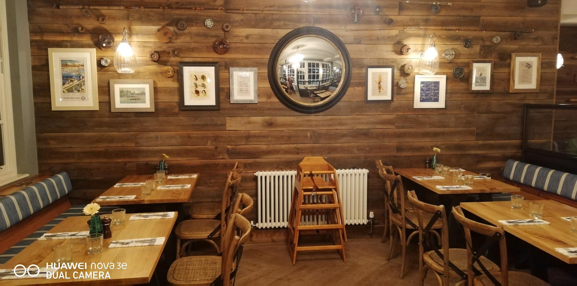 The Anglers, Teddington 3 Broom Rd, Teddington