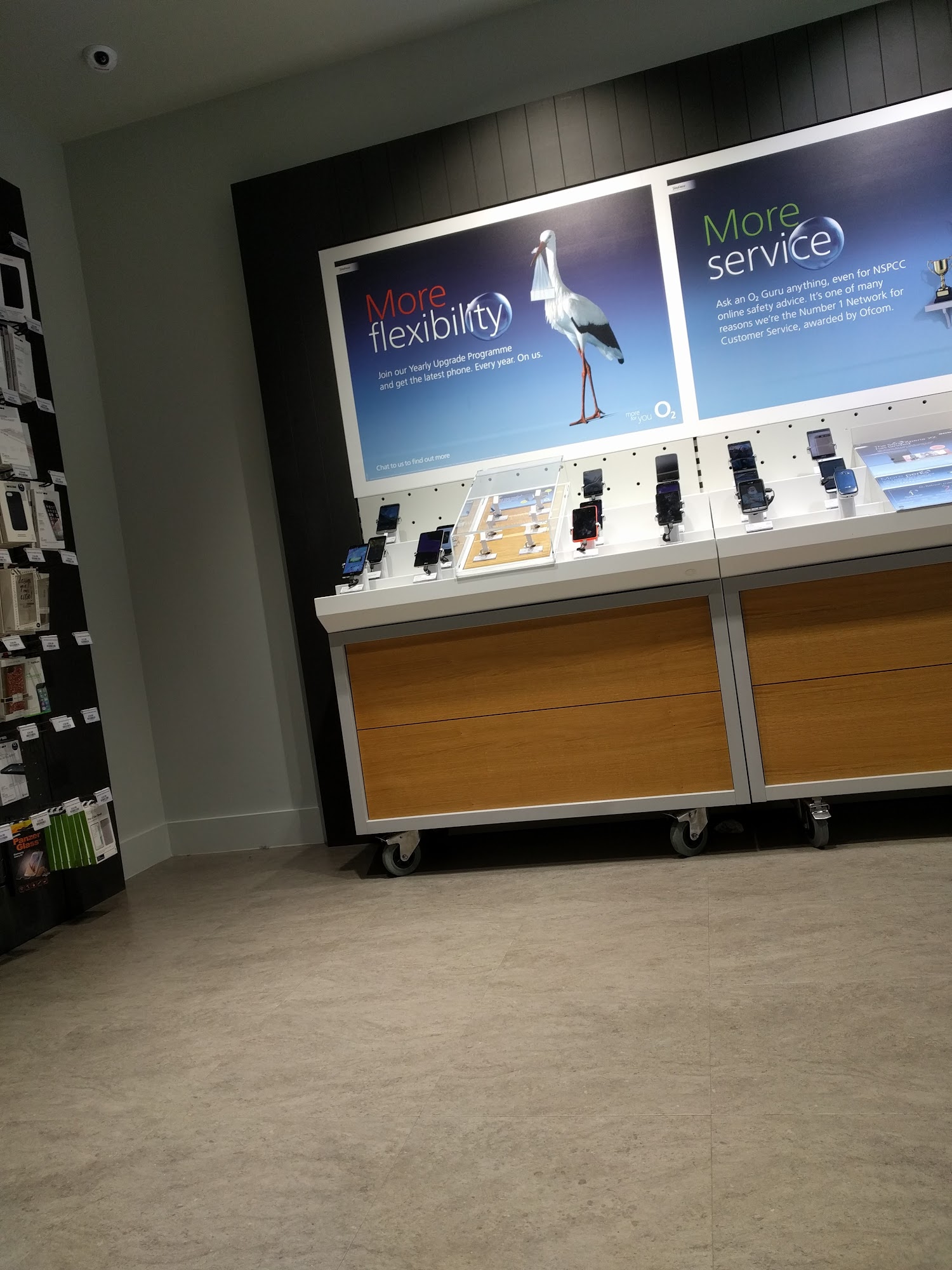 O2 Shop Bury
