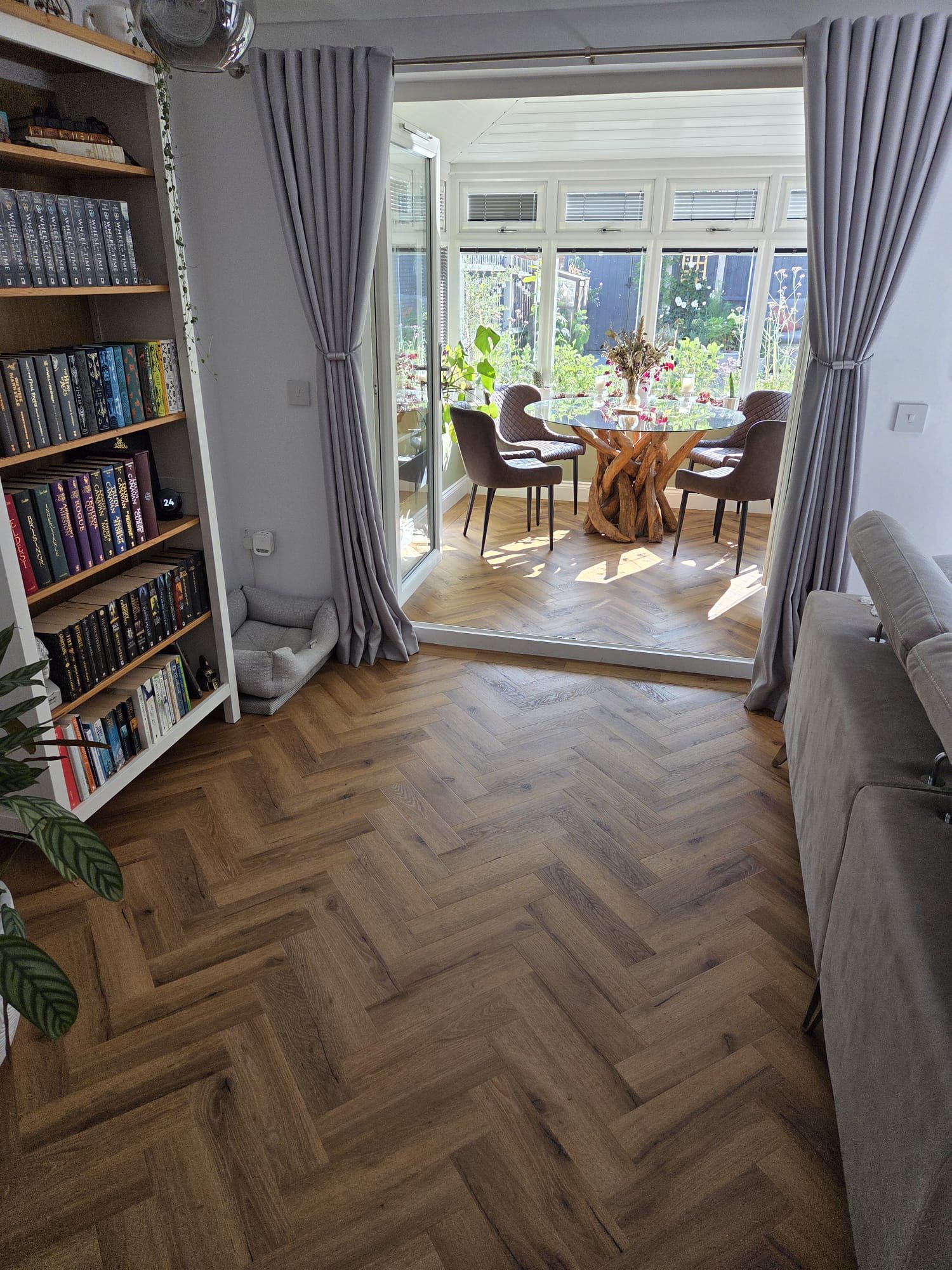 Footsteps Flooring