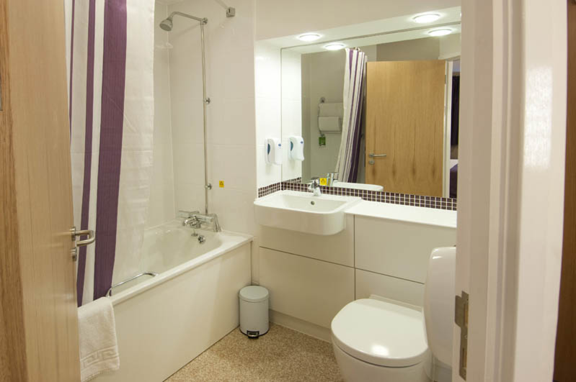 Premier Inn Basingstoke West (Churchill Way) hotel