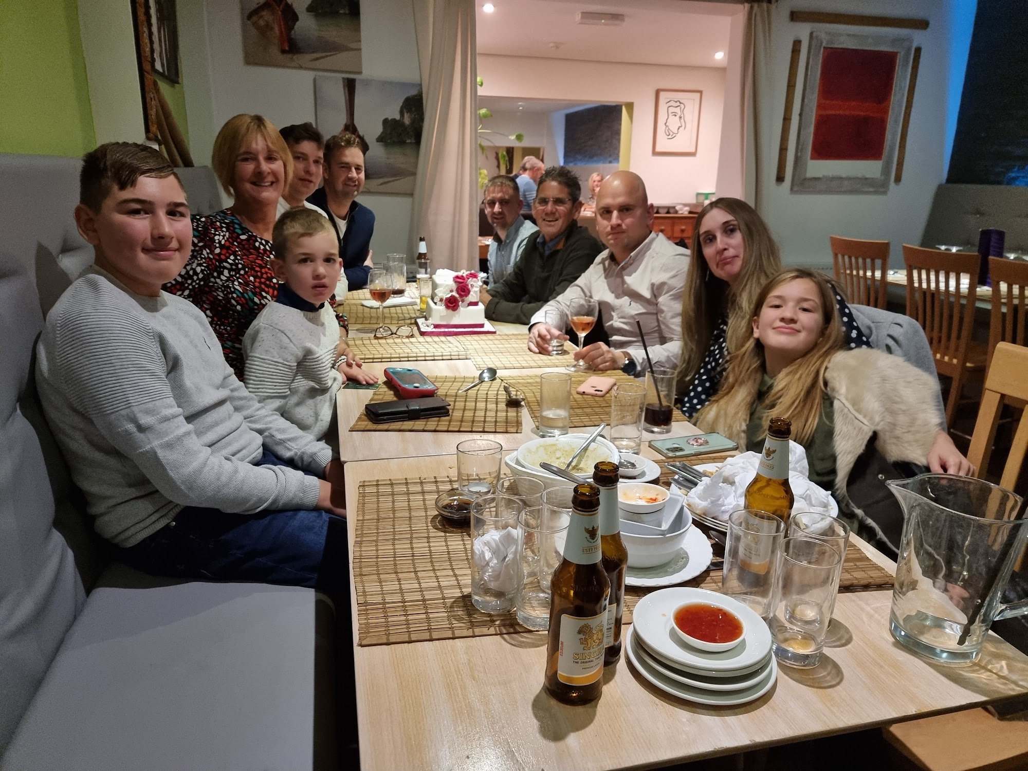 Thaiger Lounge restaurant 1-3 High St, Hamble-le-Rice, Southampton