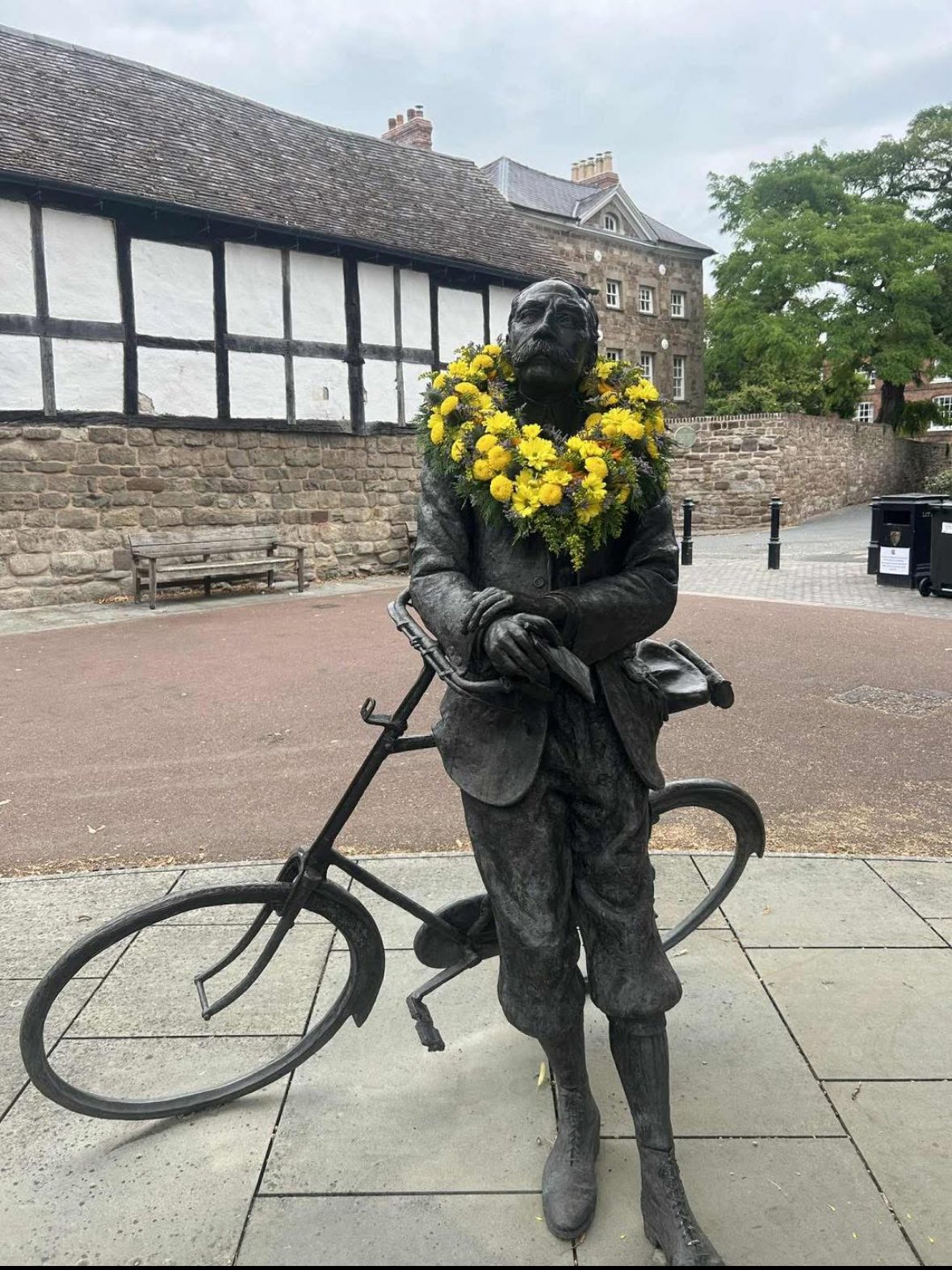 Sarah Jane's Joy Of Flowers