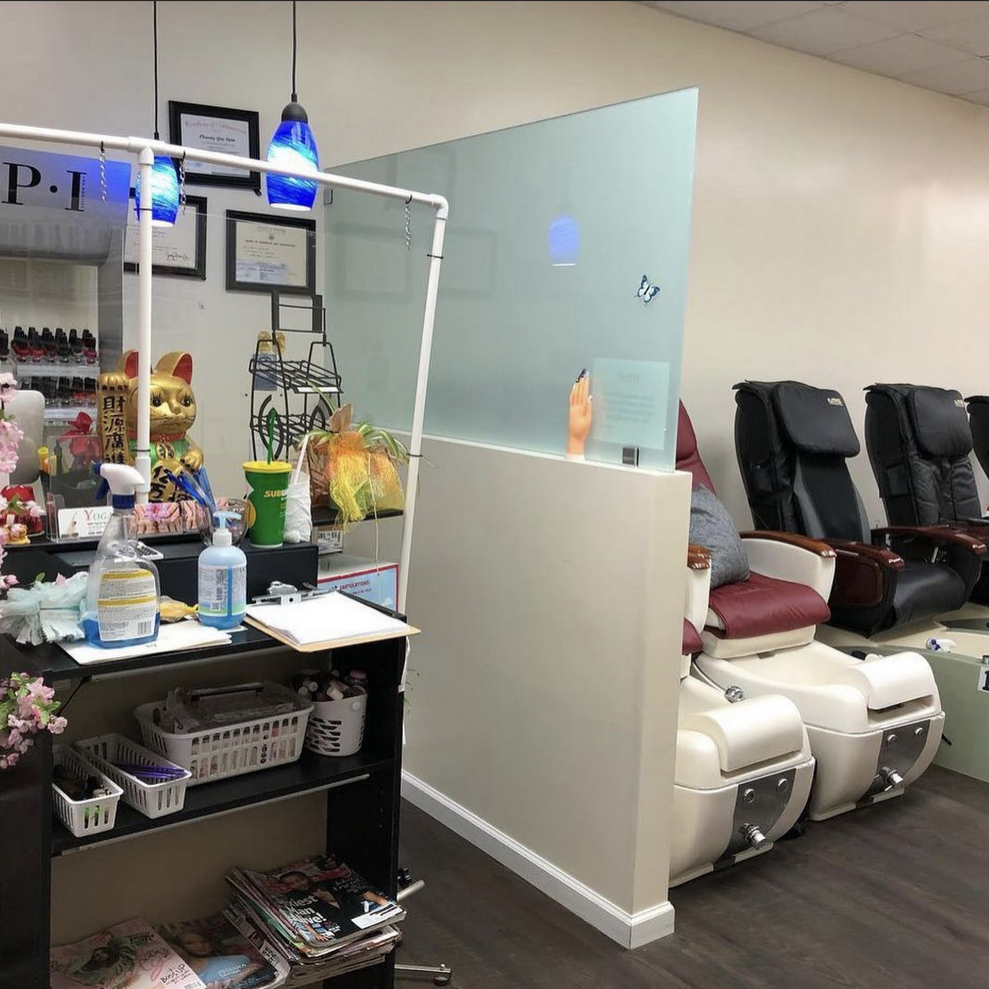 N&J Nails 98-1277 Kaʻahumanu St Suite 141-B, Aiea Hawaii 96701