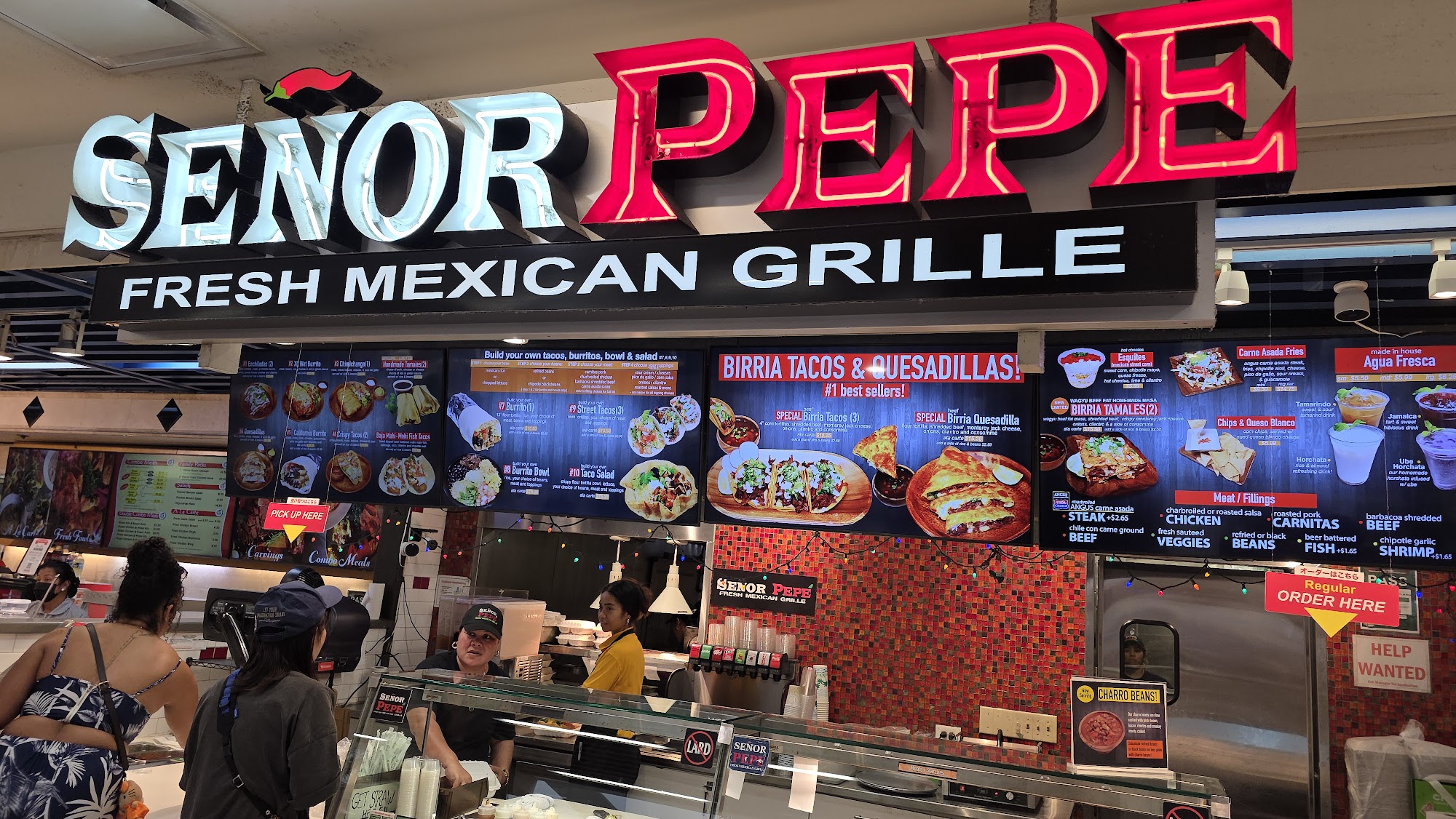 마카이 마켓 푸드코트 Menu