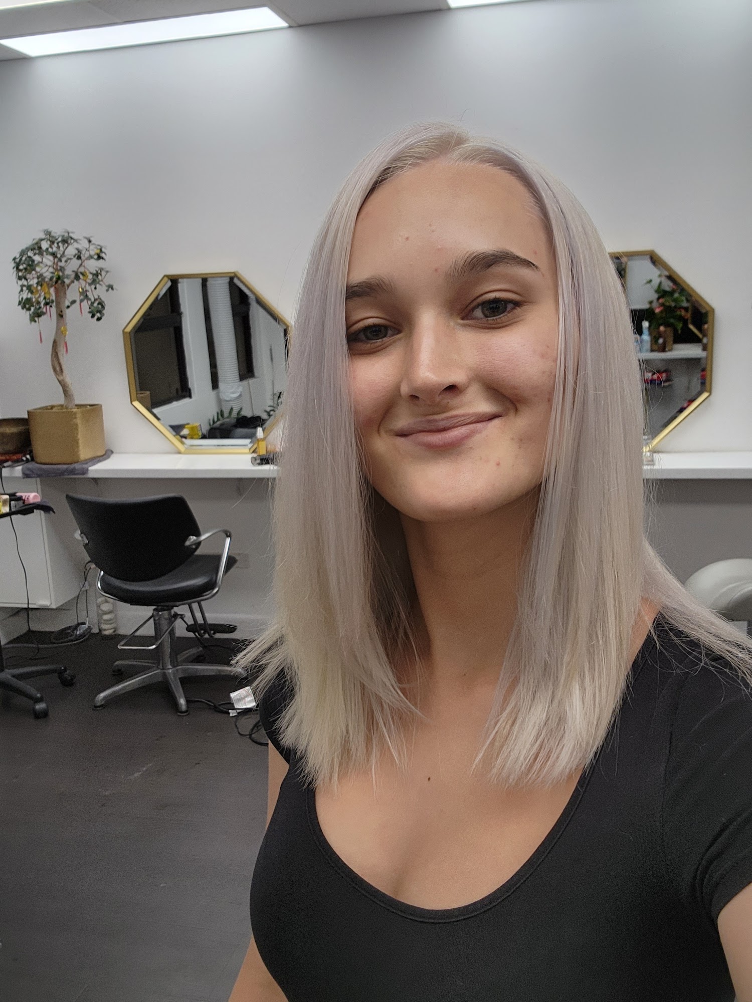 Diva Salon 1449 S Beretania St., Honolulu Hawaii 96814