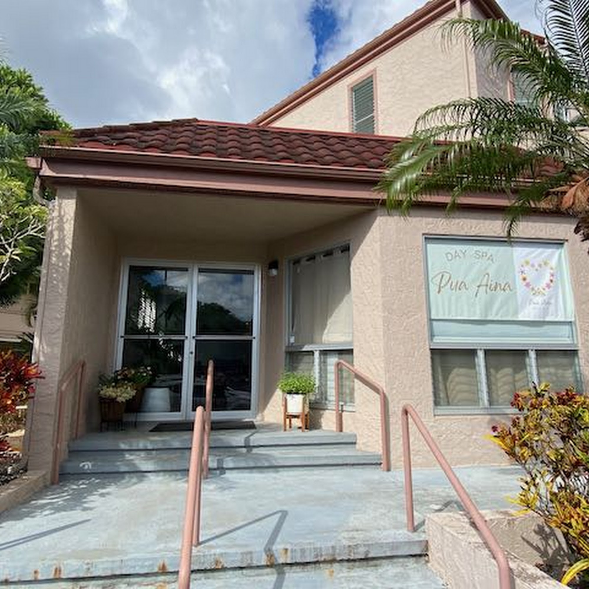 Massage & Aromatherapy Earth Healing Hawaii 2819 Kaonawai Pl, Honolulu Hawaii 96822
