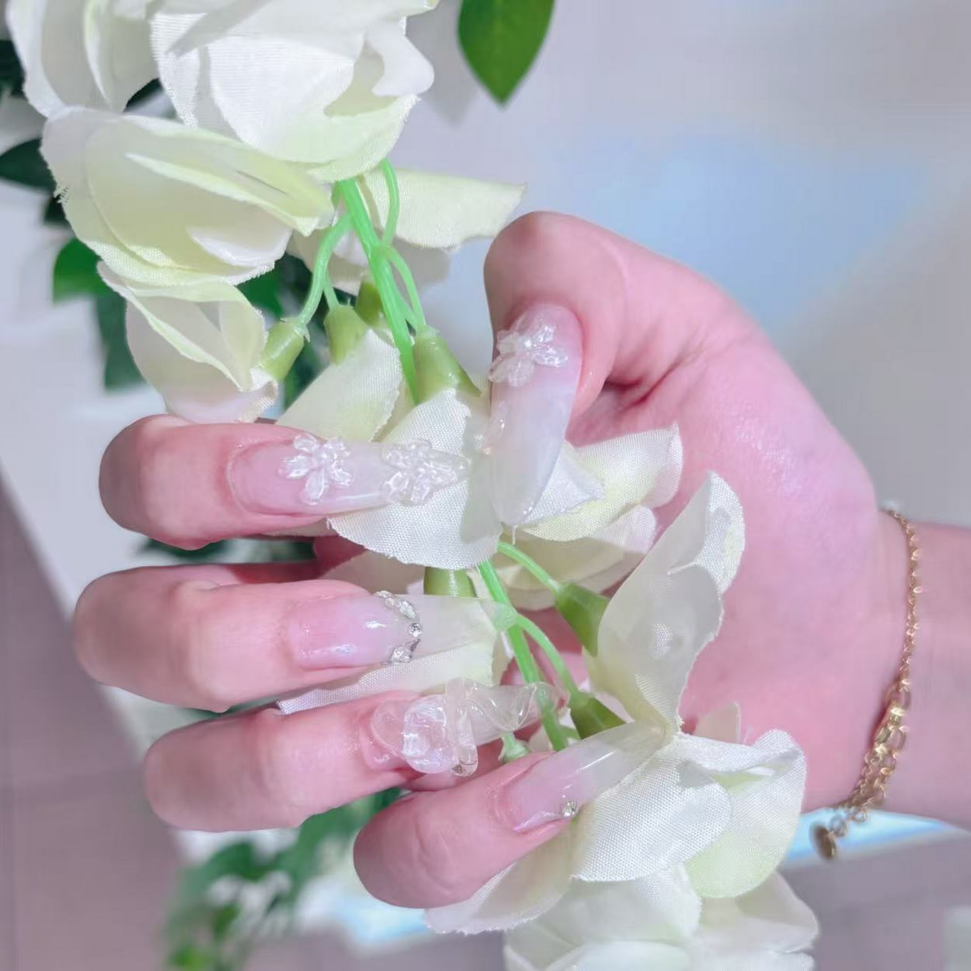 Aloha Beauty Center 1420 Liliha St, Honolulu Hawaii 96817