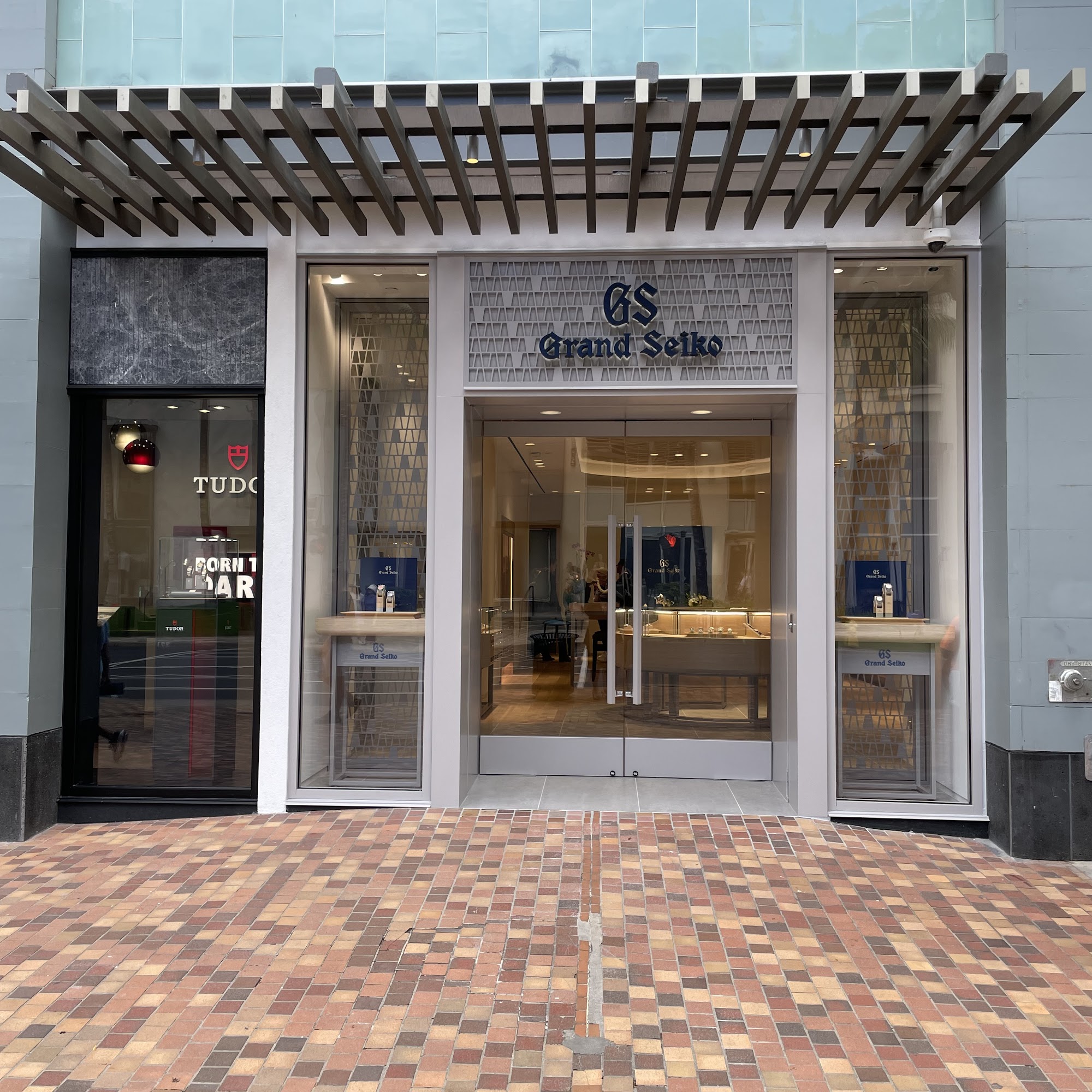 Grand Seiko Boutique Kalakaua Avenue