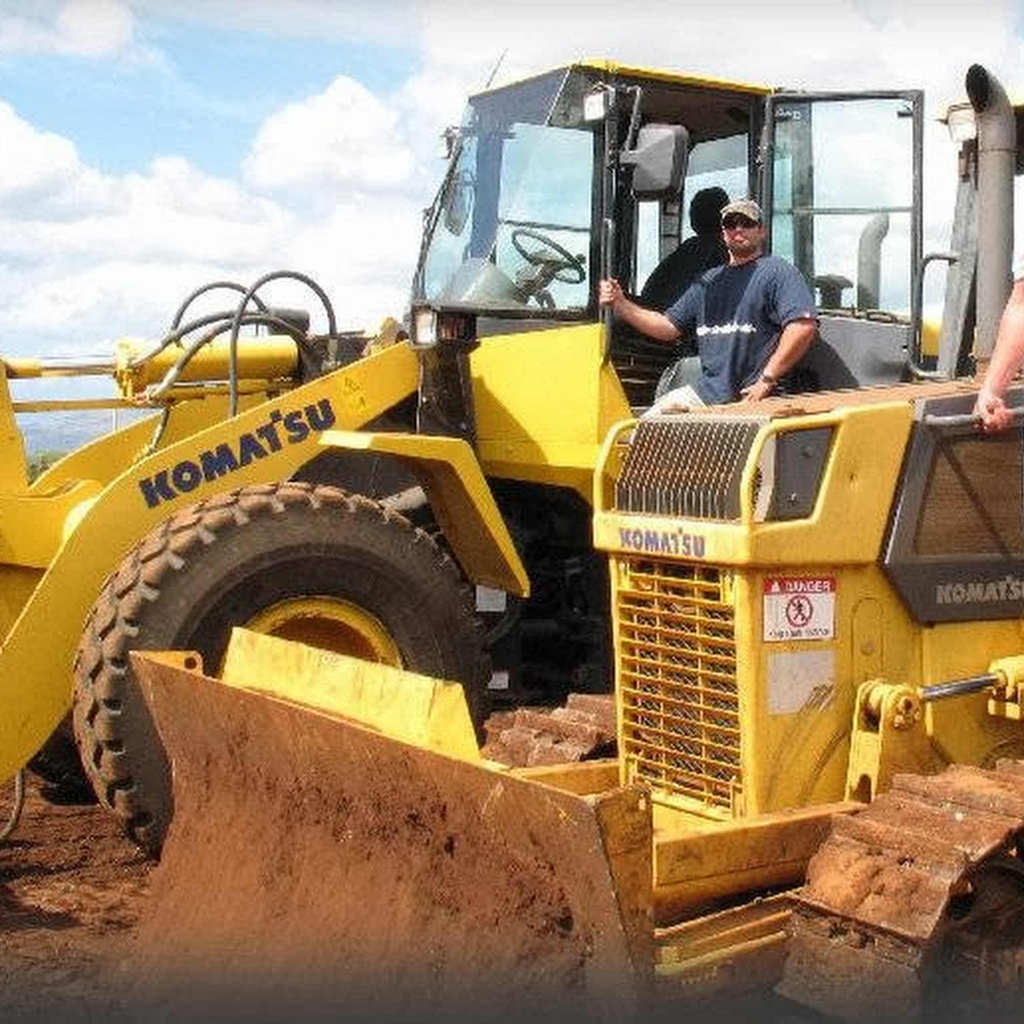 Maui Earth Movers