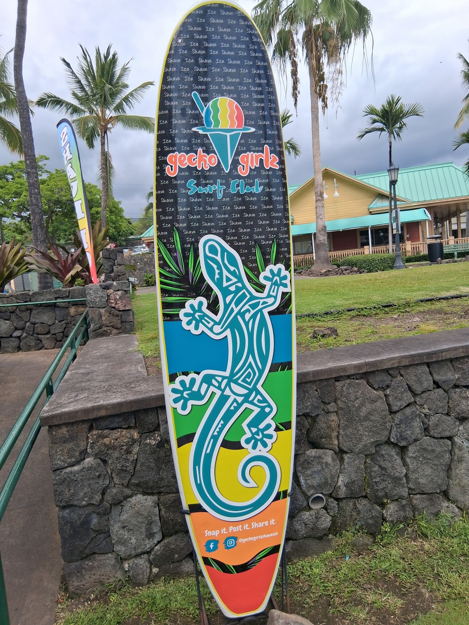 Gecko Girlz Shave Ice and Ice Cream Shop Kailua-Kona