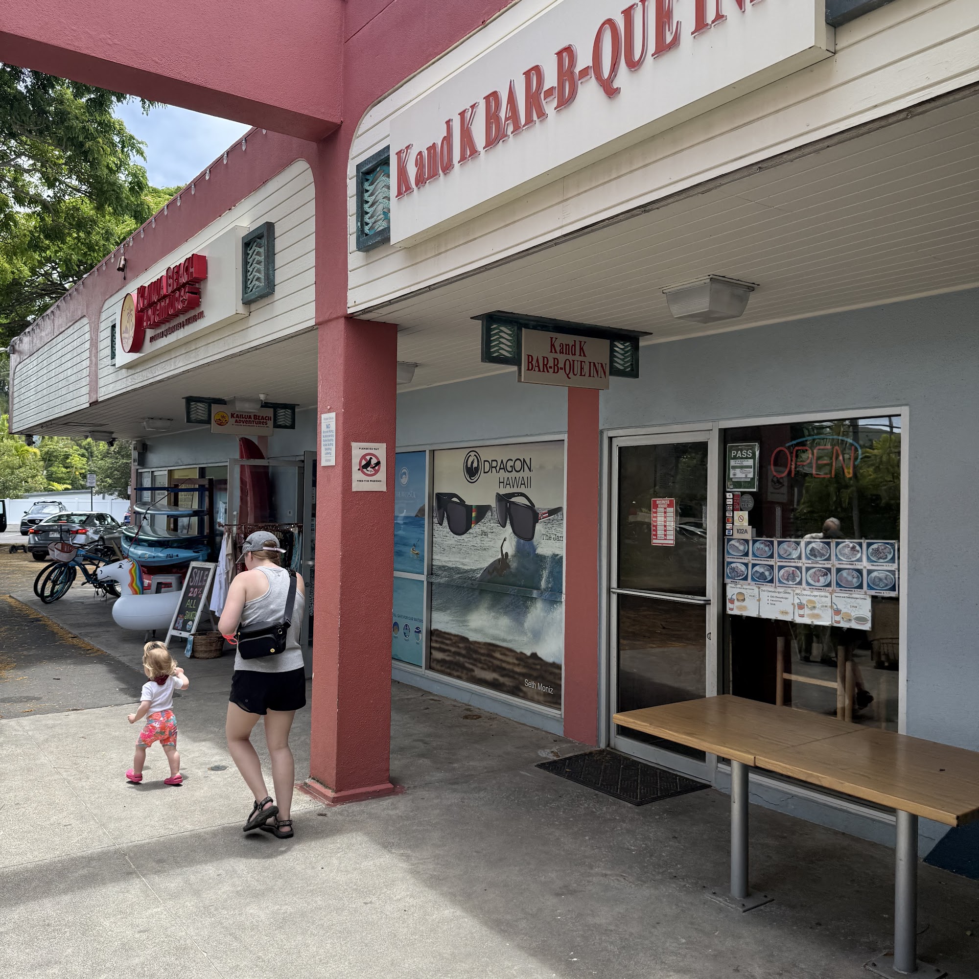 K and K Bar B-Que Inn Kailua