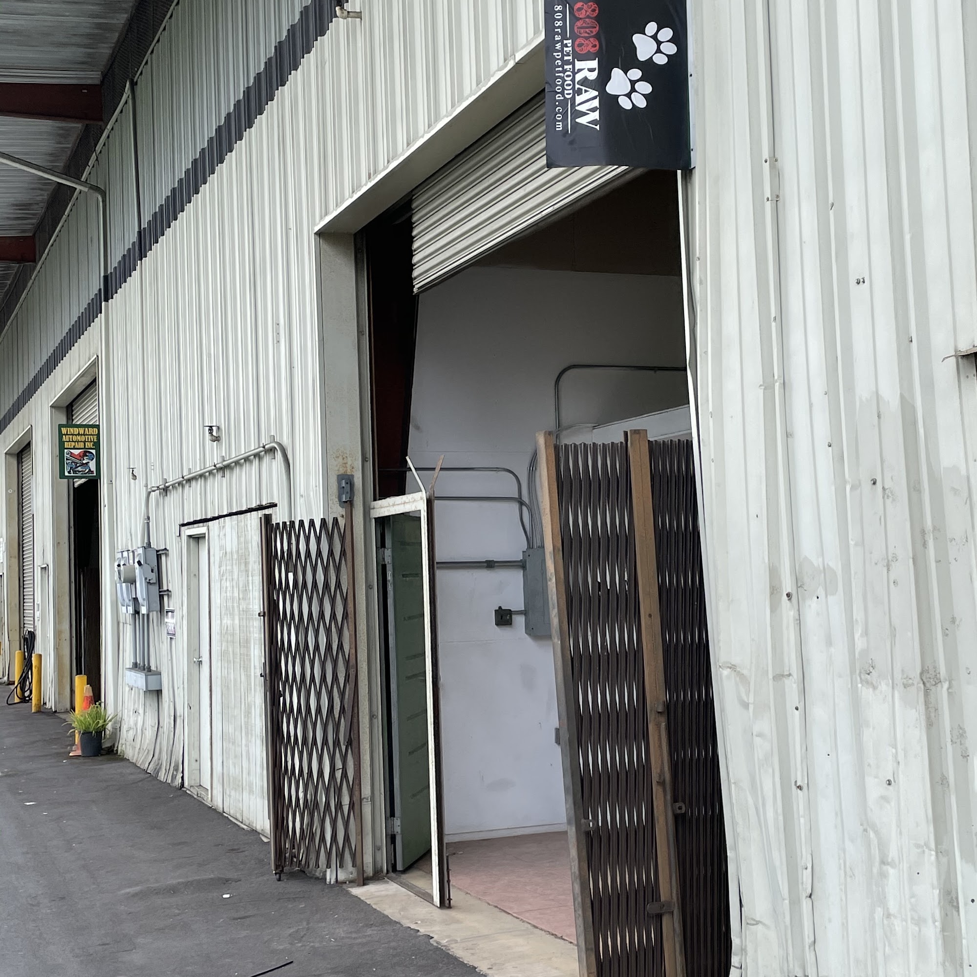 808 Raw Pet Food LLC Kaneohe