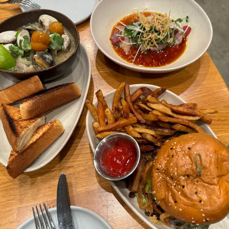 Photo credit: opentable