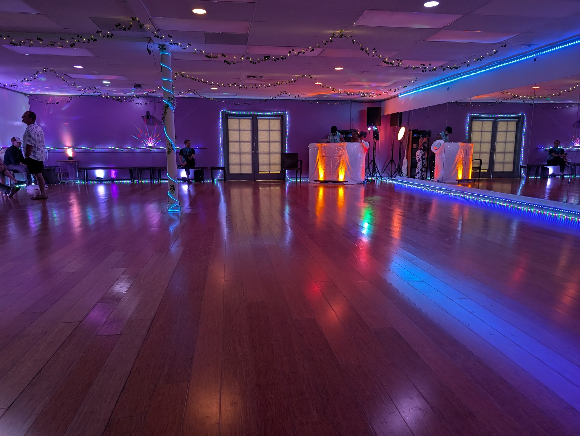 Kihei Dance Connection 381 Huku Lii Pl Suite #102, Kihei Hawaii 96753