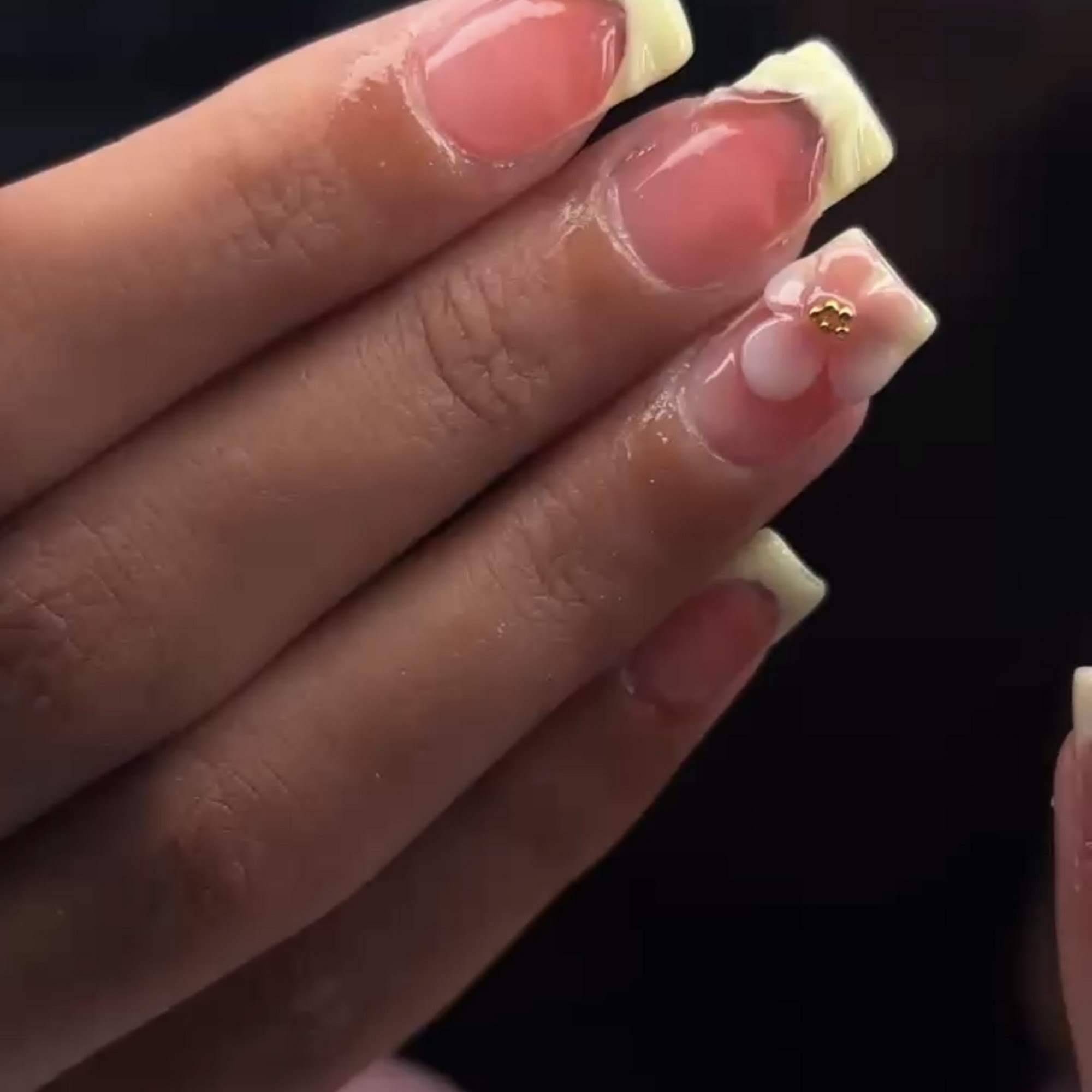 Kahana Nails and Spa