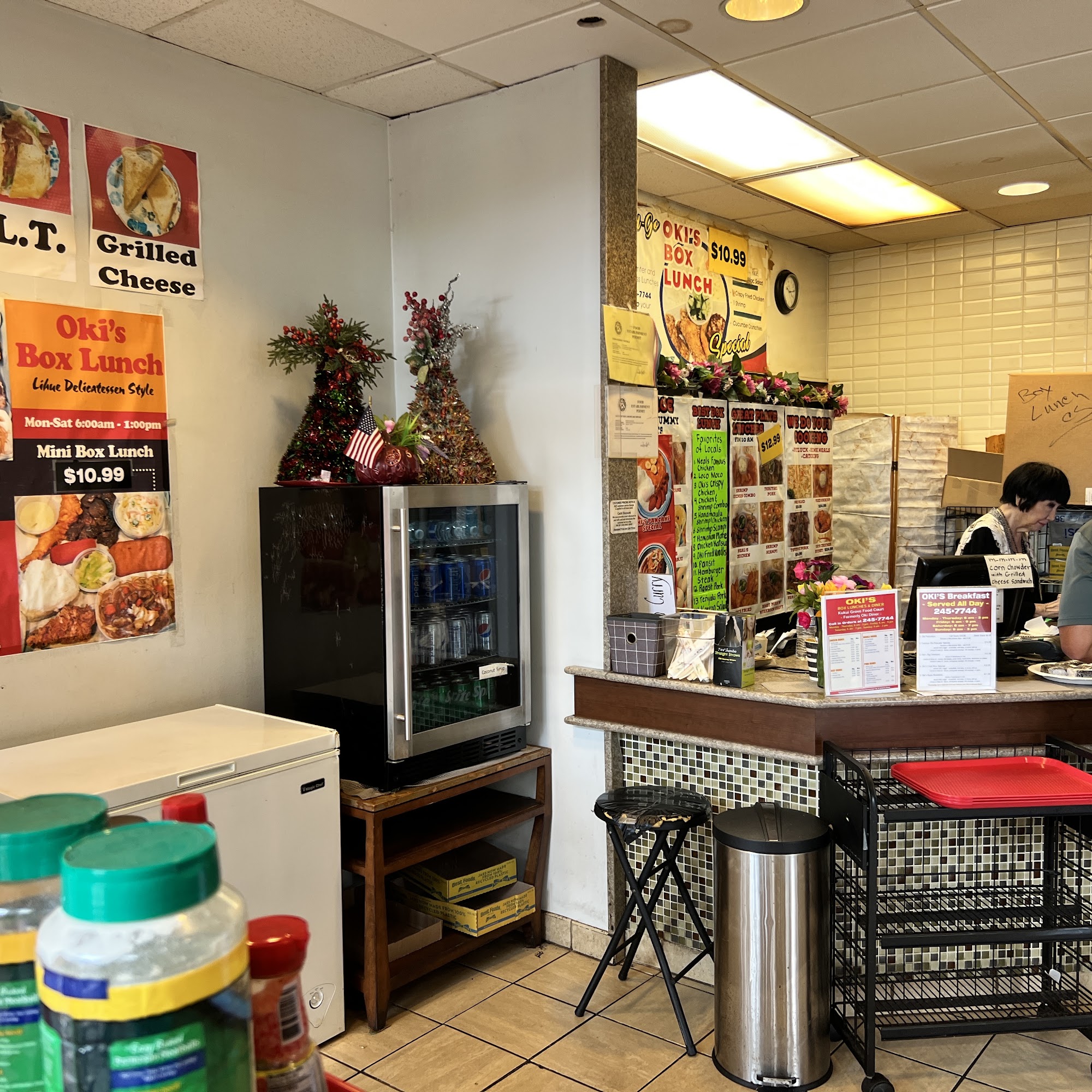 Oki's Box Lunches & Omiyage Lihue