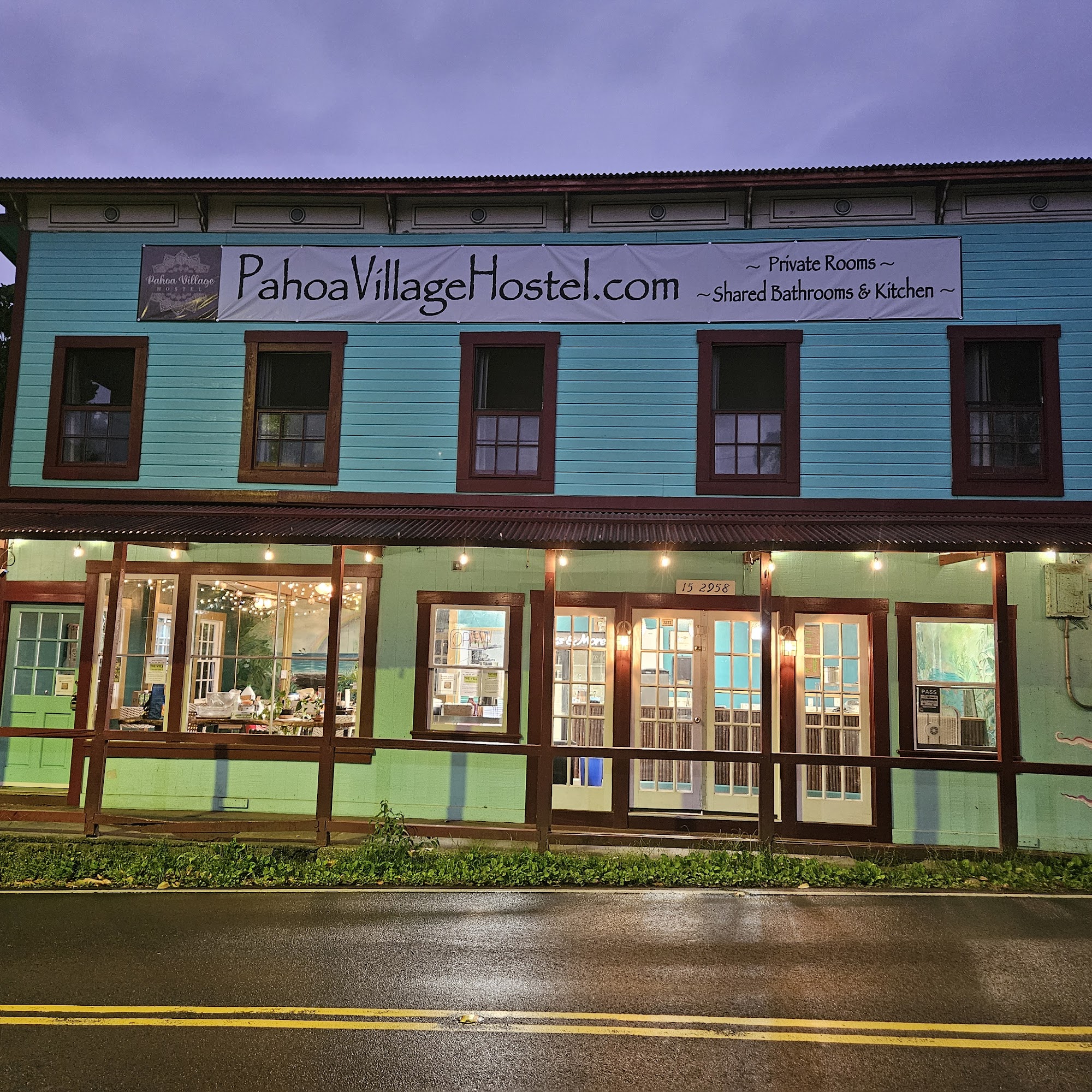 THE VELI Restaurant Pahoa