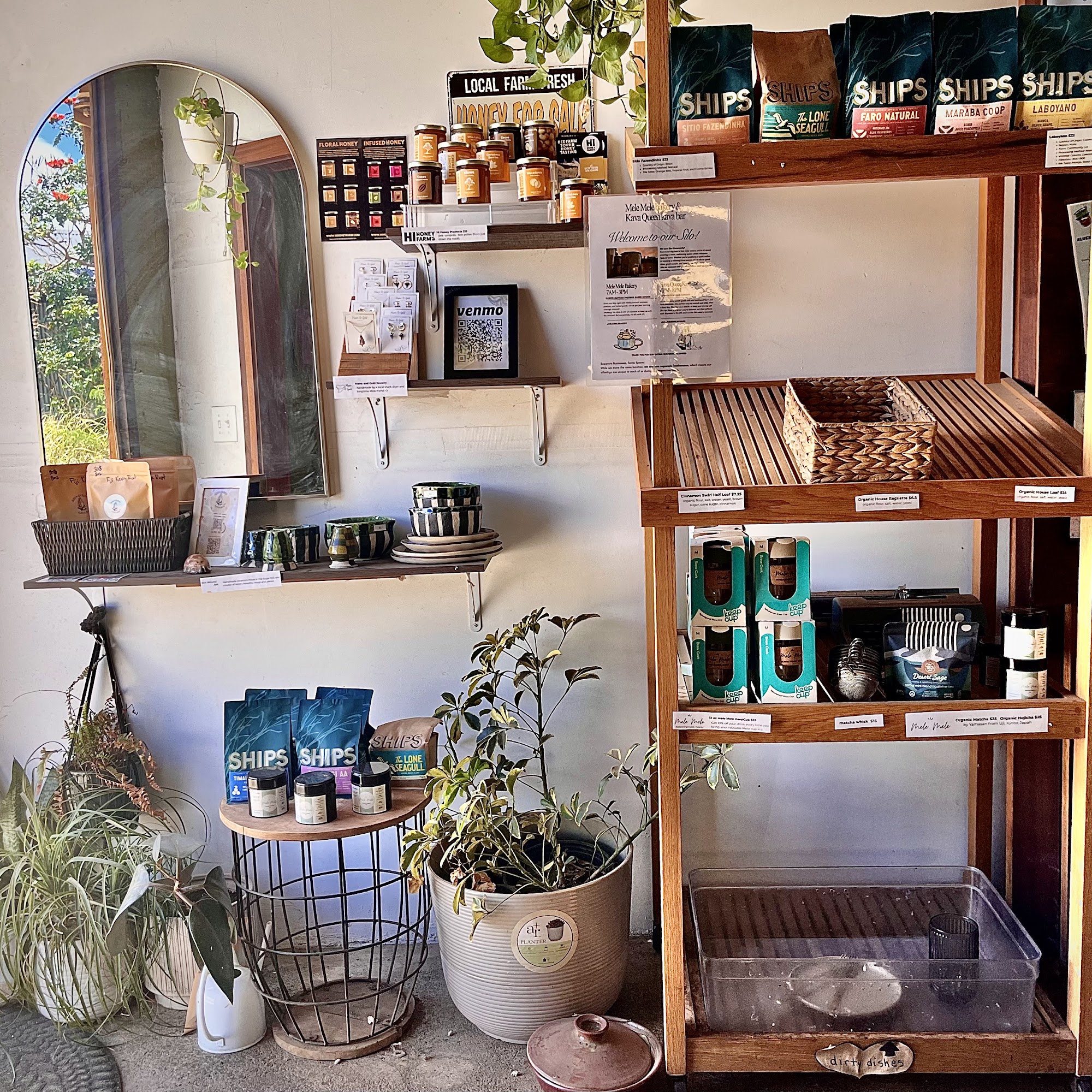 Mele Mele Bakery Waialua