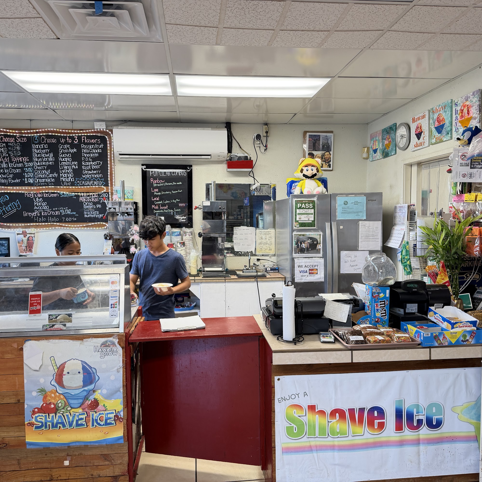 Dan's Ma'ili Shave Ice Waianae