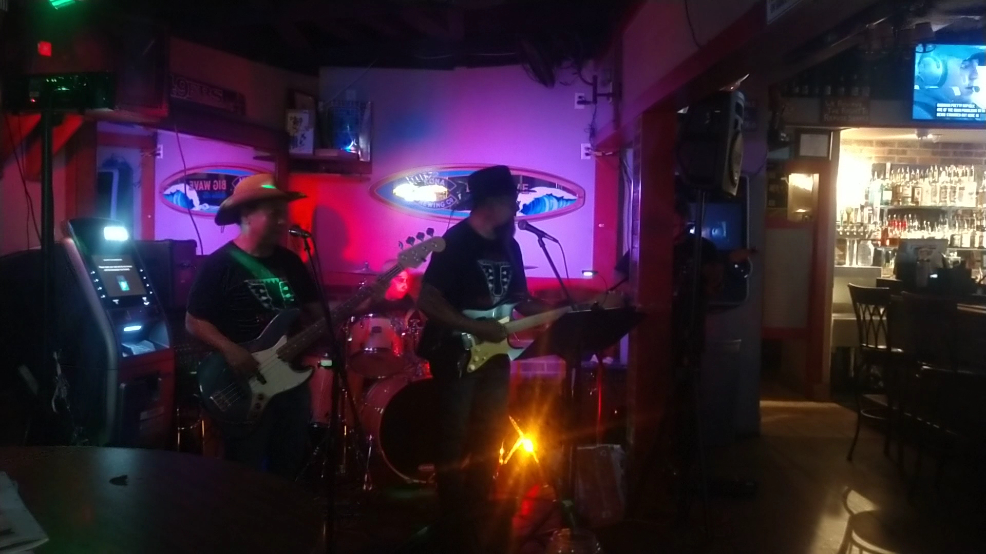 Da Babooze Bar Wailuku