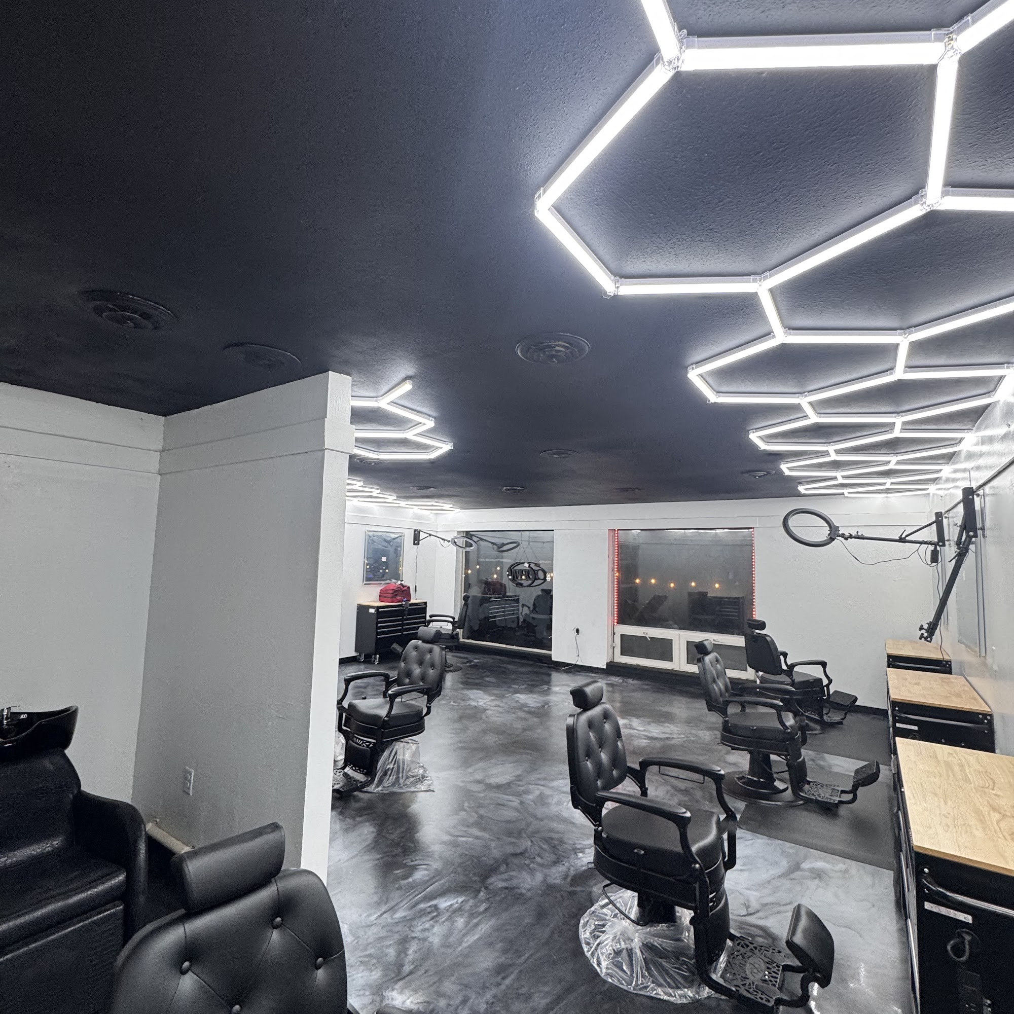 Campustown Cuts (Welch Ave)