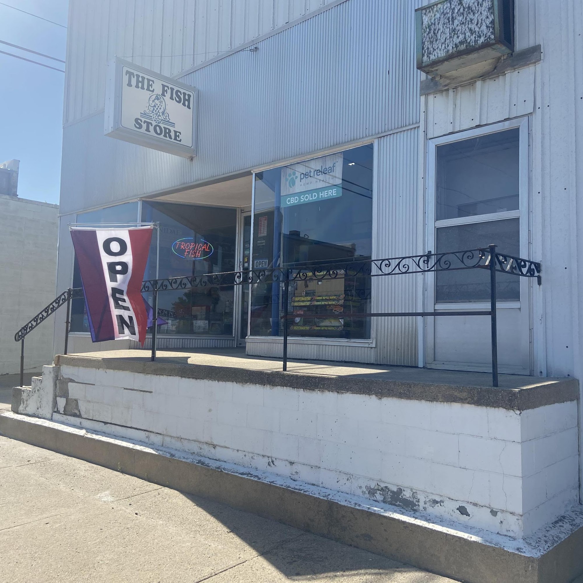 The Fish Store Pet Center Atlantic