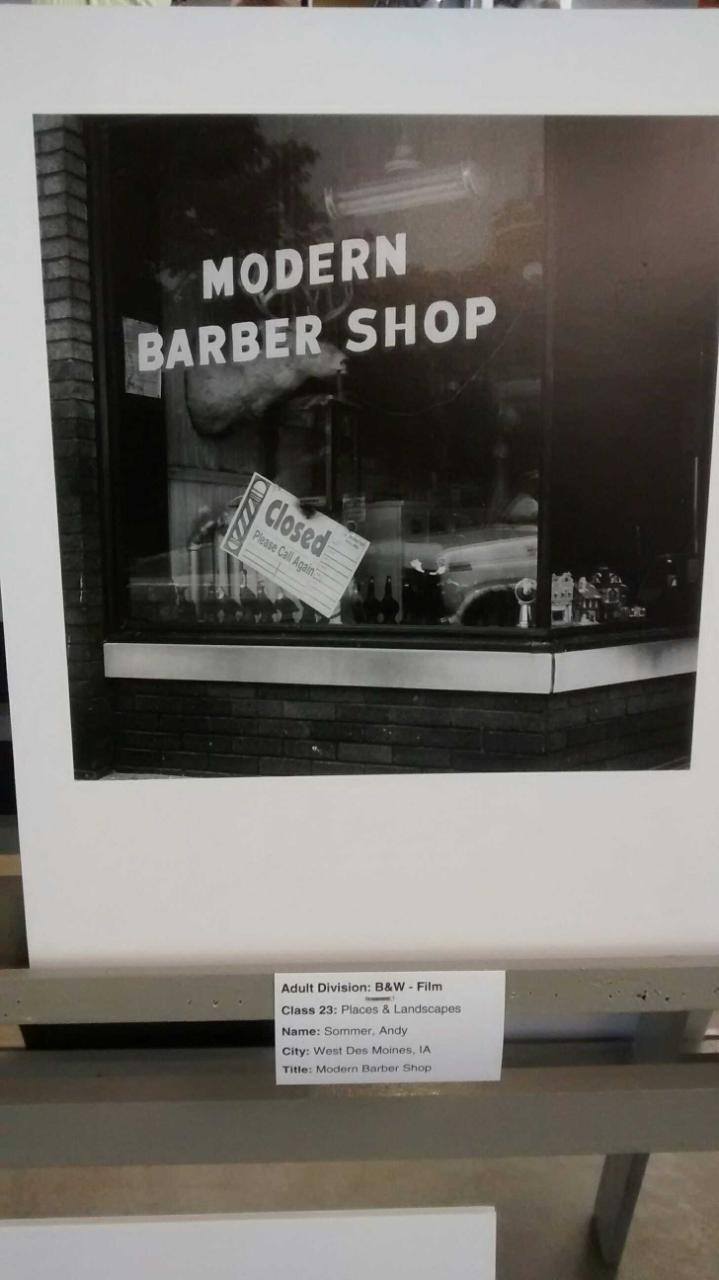 Modern Barbershop 703 Jefferson St, Burlington Iowa 52601