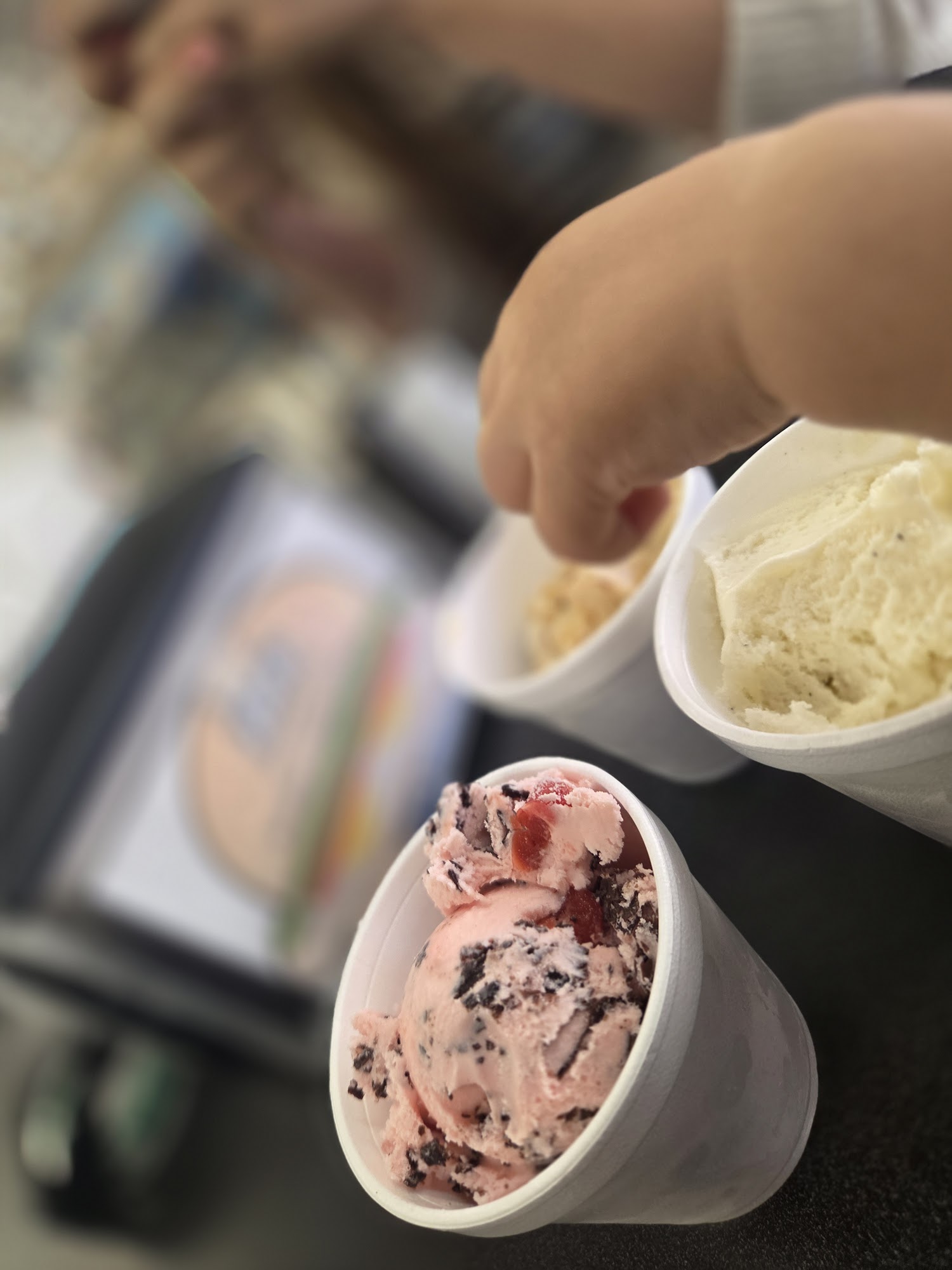 Deb's Ice Cream & Deli Menu