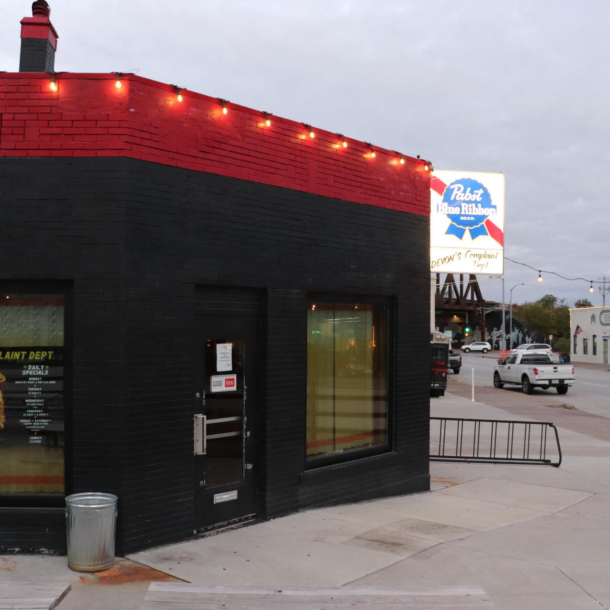 Devon's Complaint Dept. Davenport