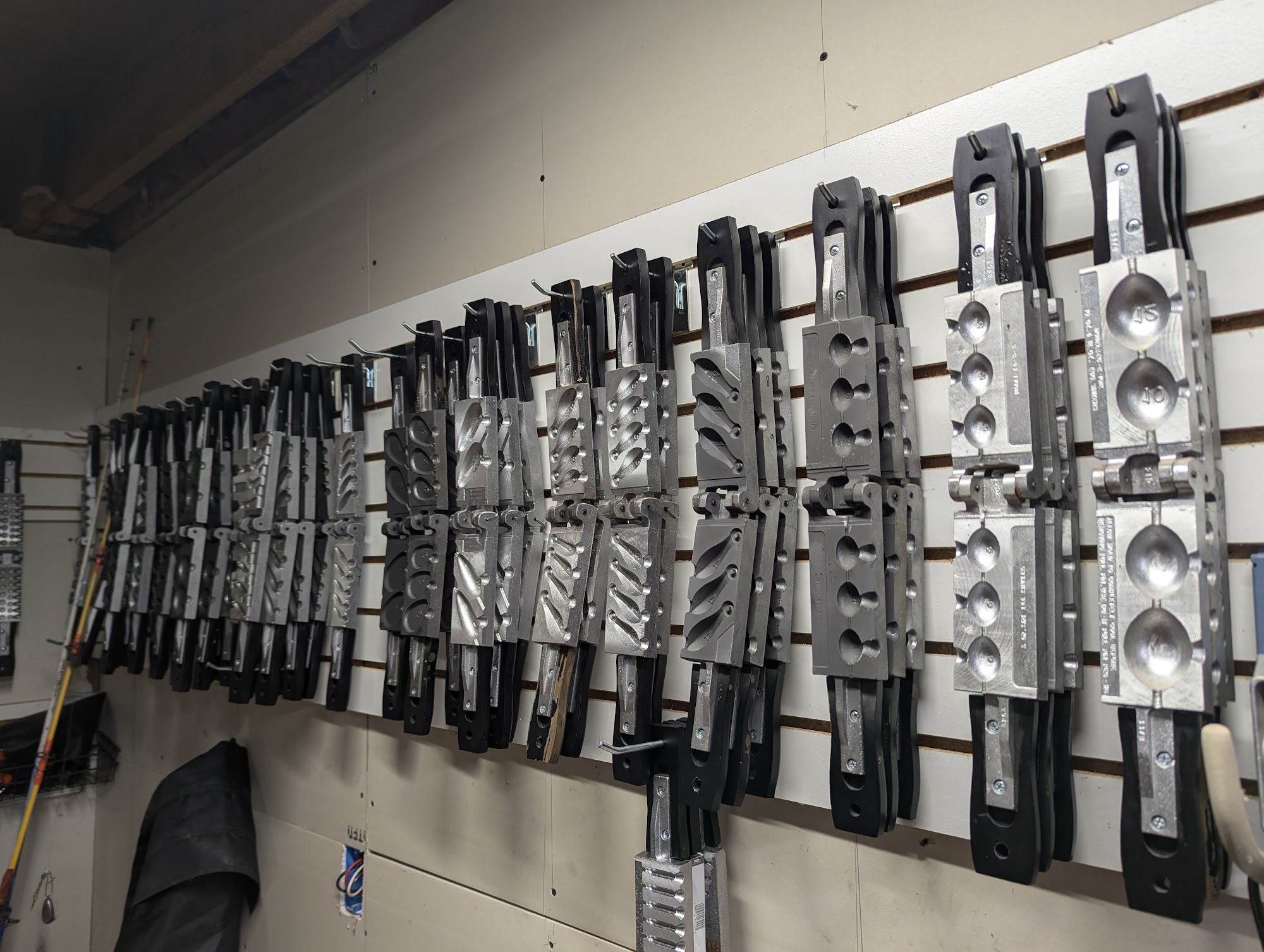 Do-It Corporation 501 N State St, Denver Iowa 50622