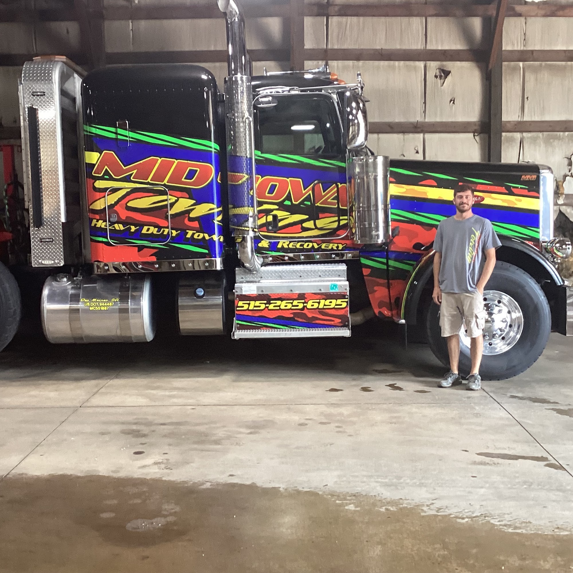 U-Haul Neighborhood Dealer