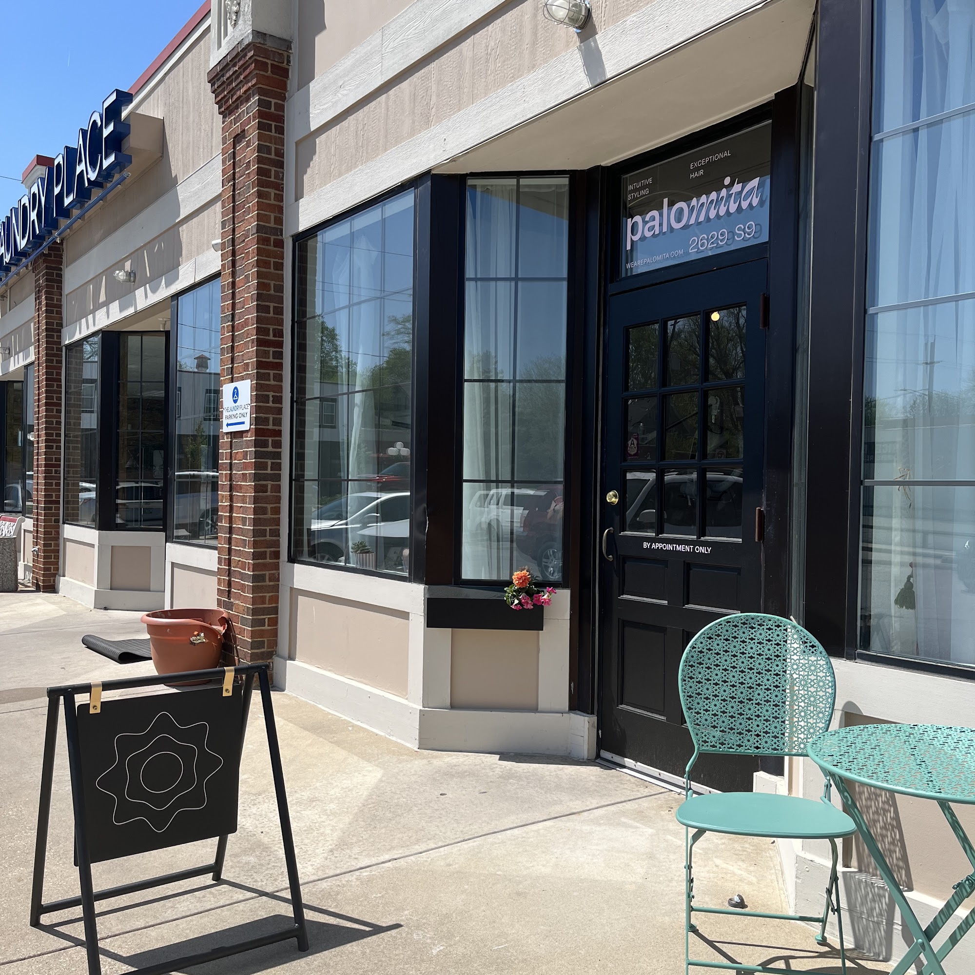 palomita 2629 Beaver Ave Suite 9, Des Moines Iowa 50310