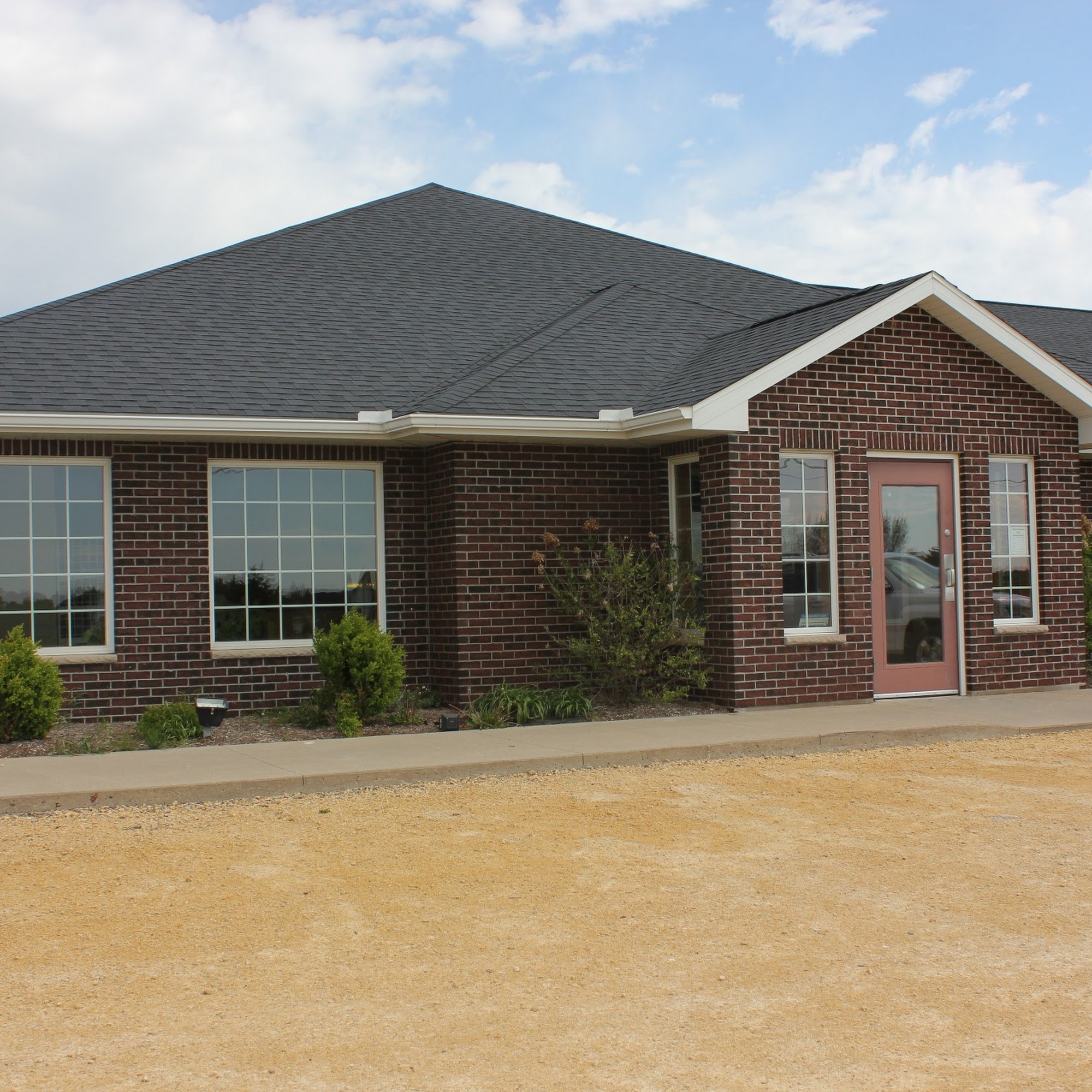 DeWitt Veterinary Clinic PC DeWitt